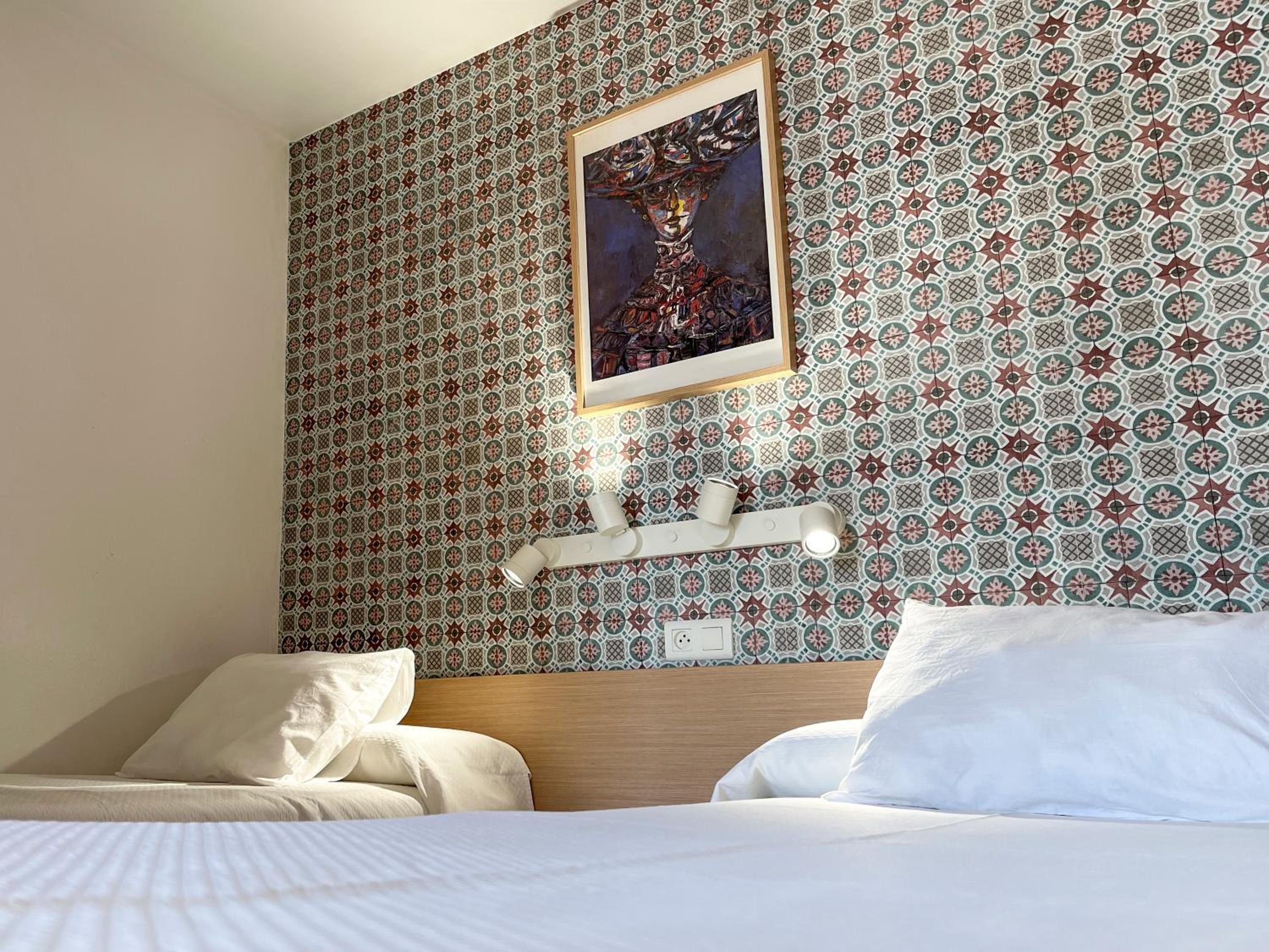 Twin Room with Lateral Sea View photo 3