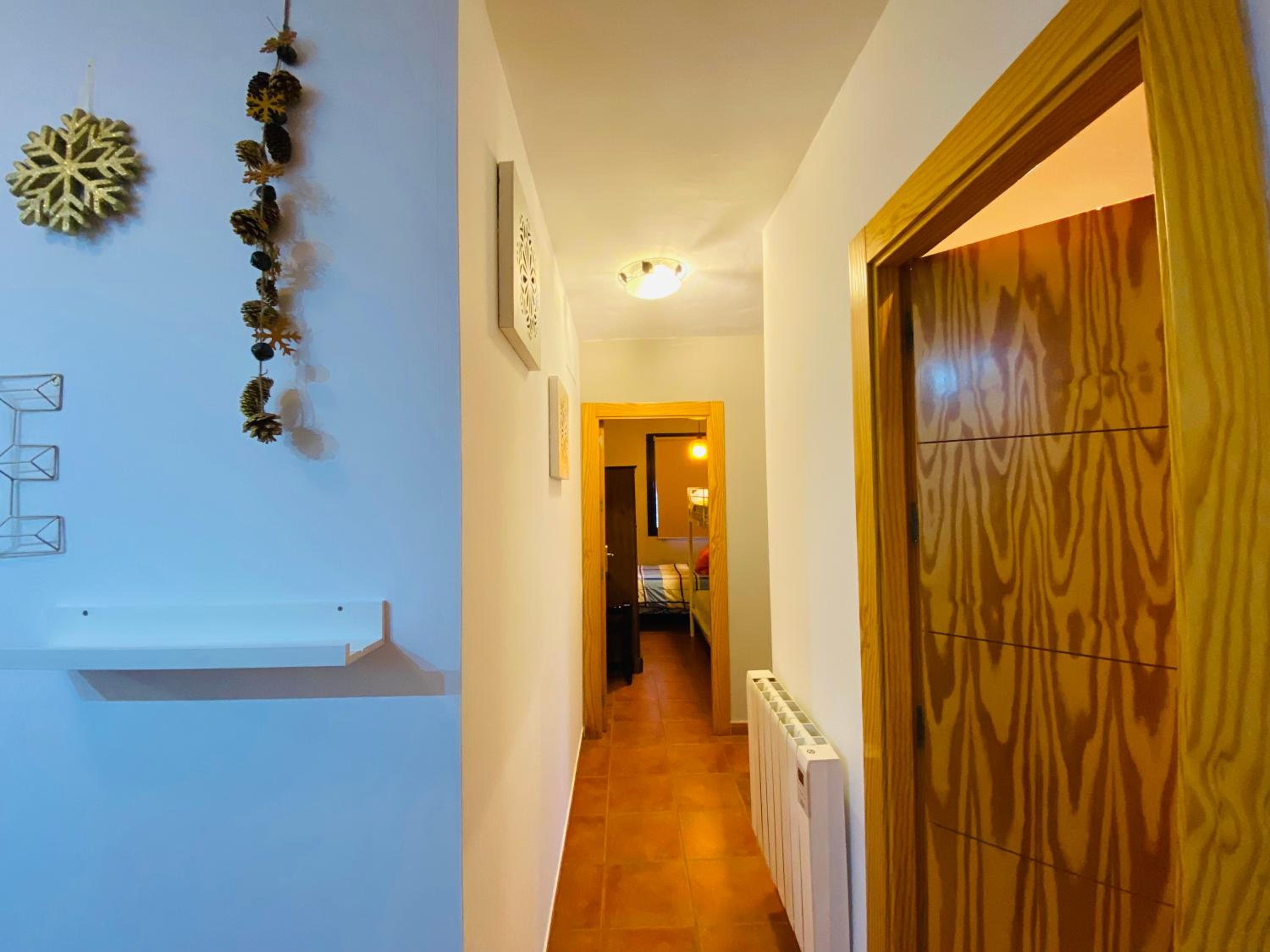 One-Bedroom Apartment - Photo 13