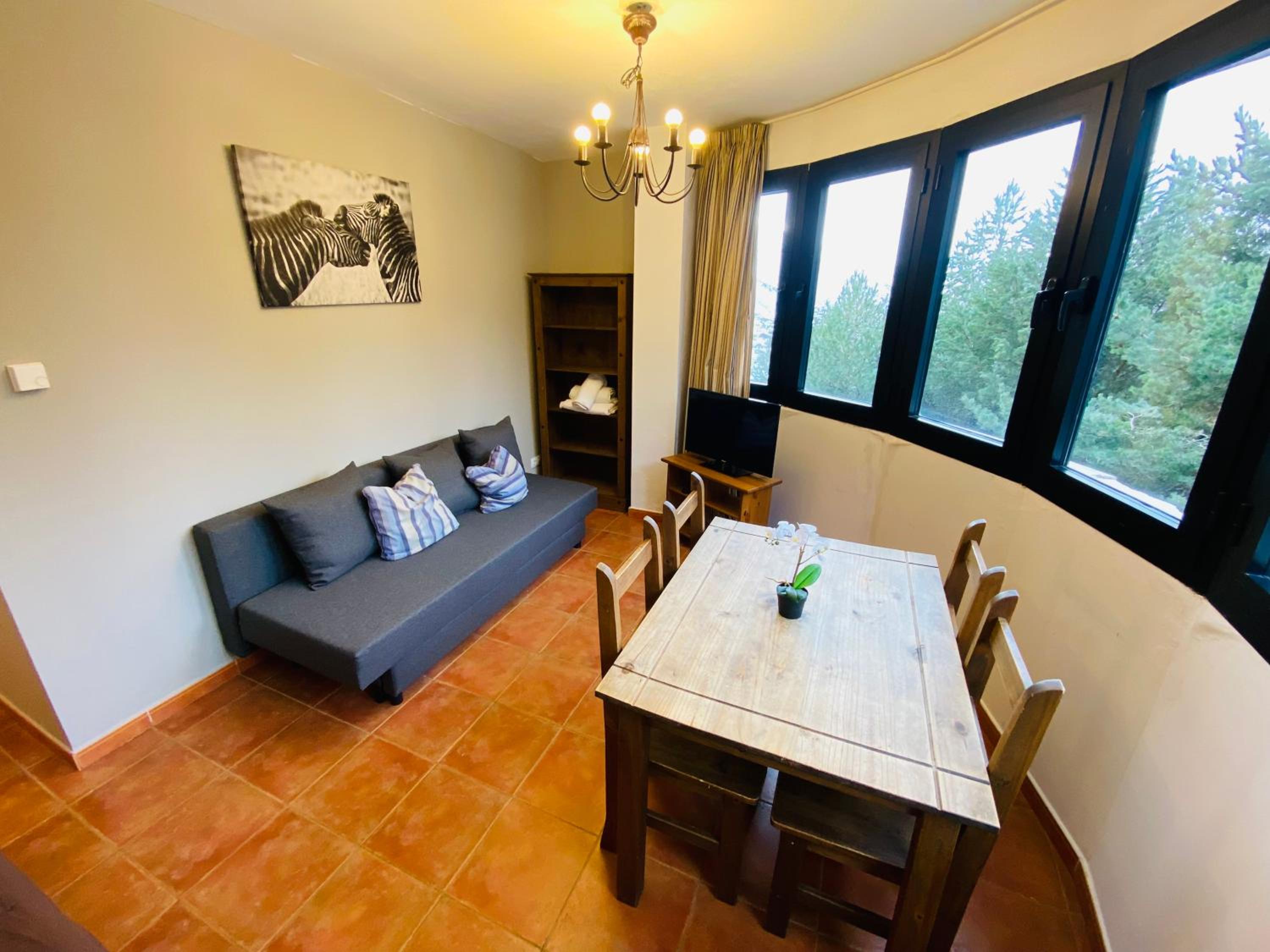 One-Bedroom Apartment - Photo 18