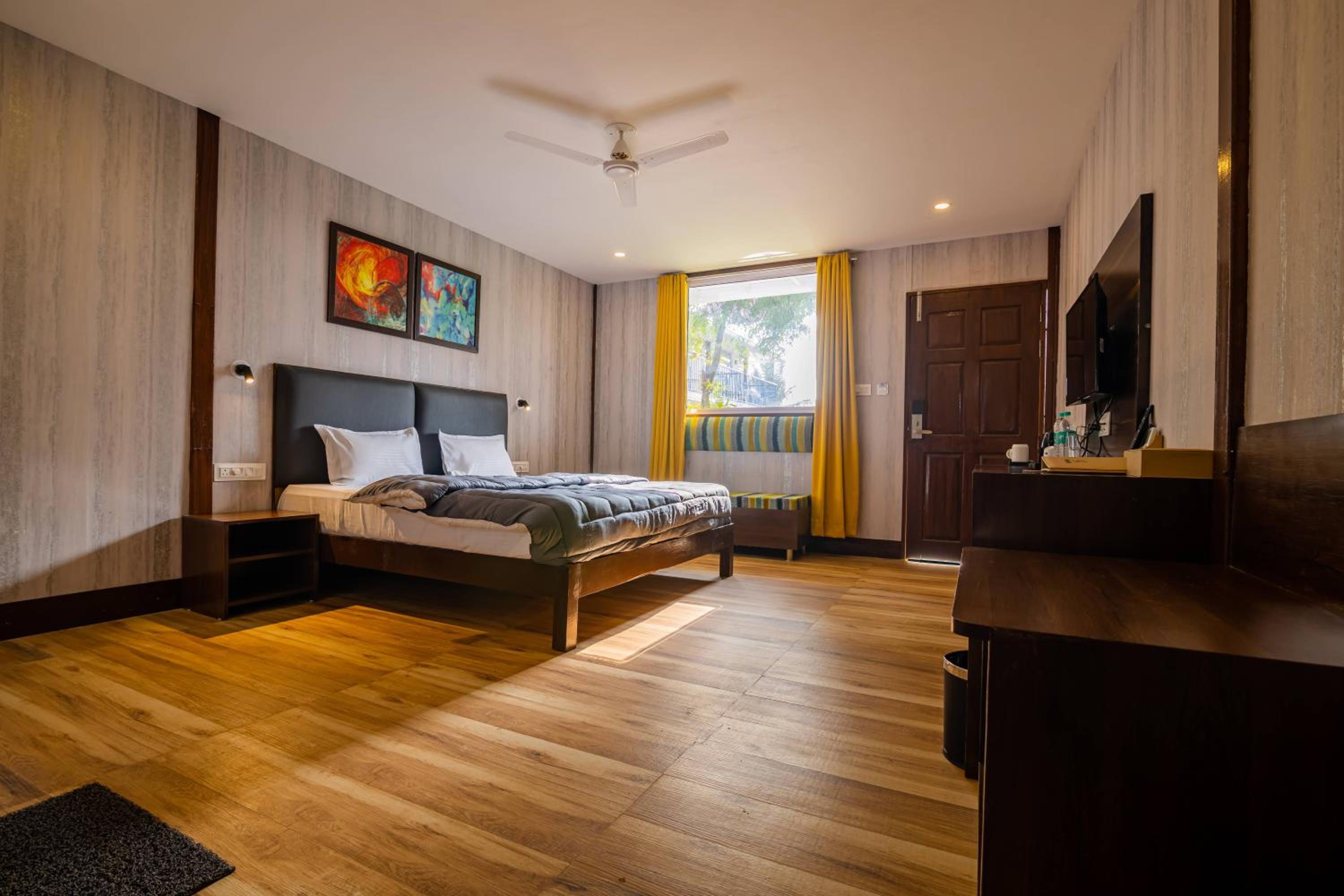Premium Room - Photo 1