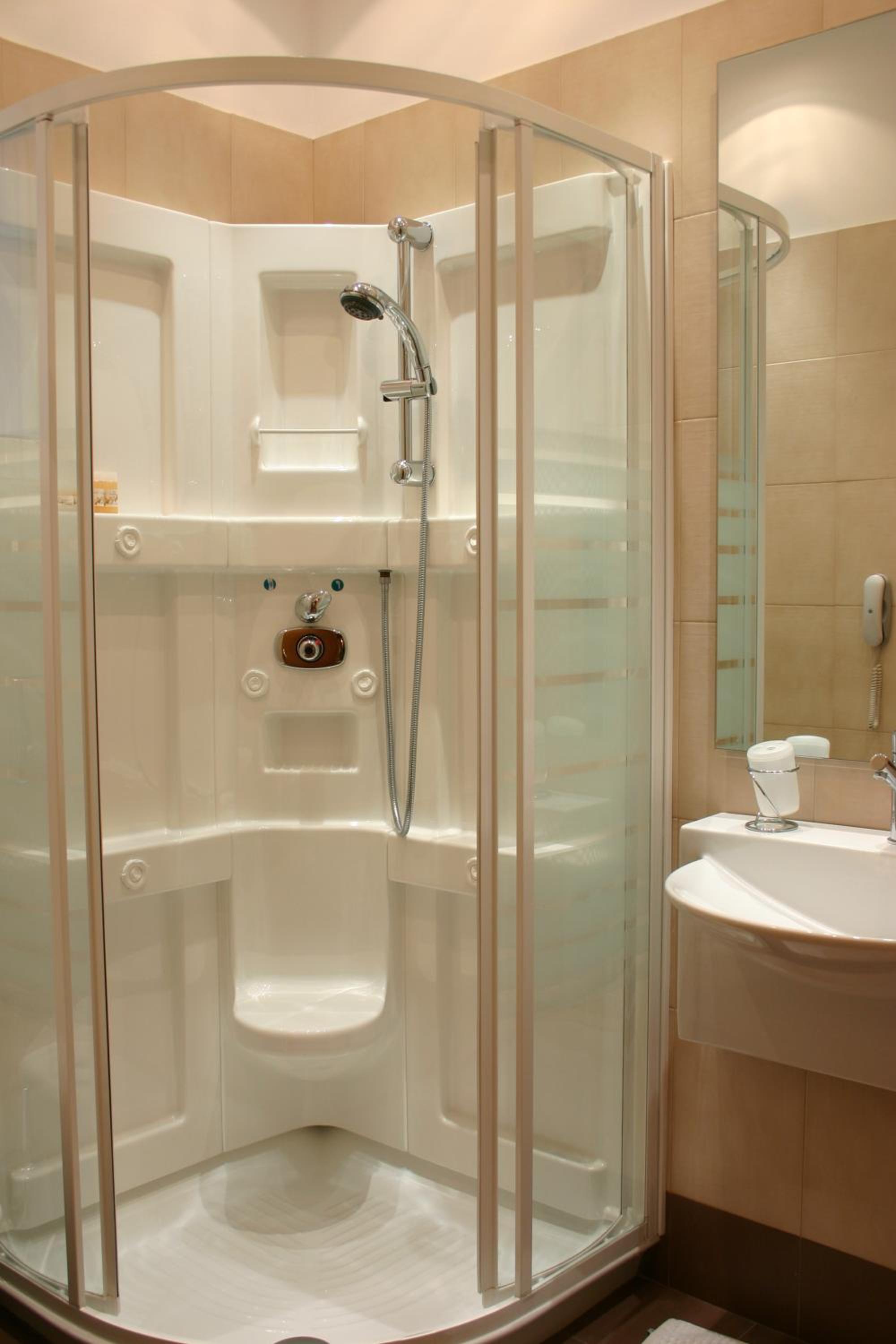 Triple Room - Photo 2
