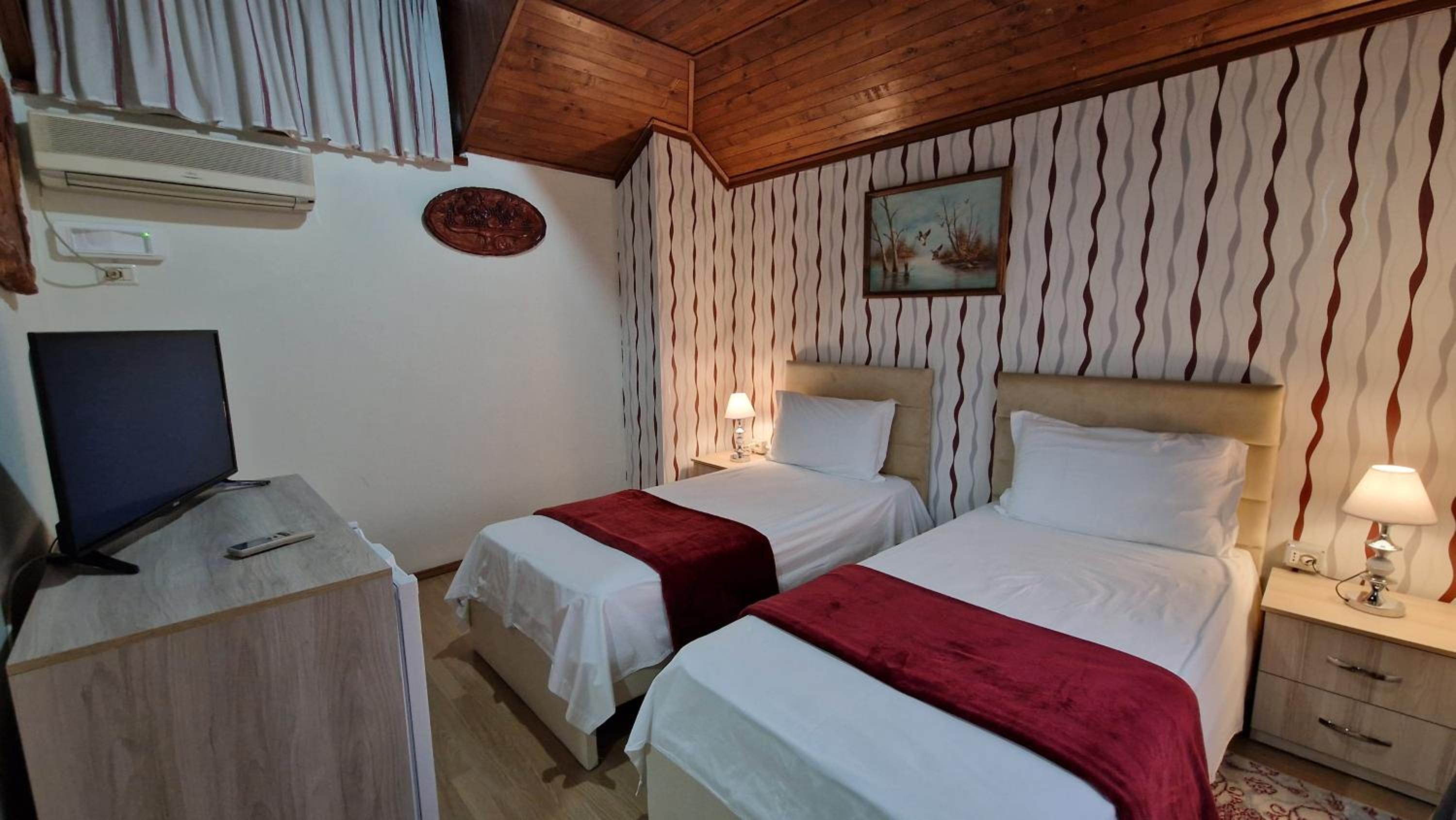 Double or Twin Room with Bathroom