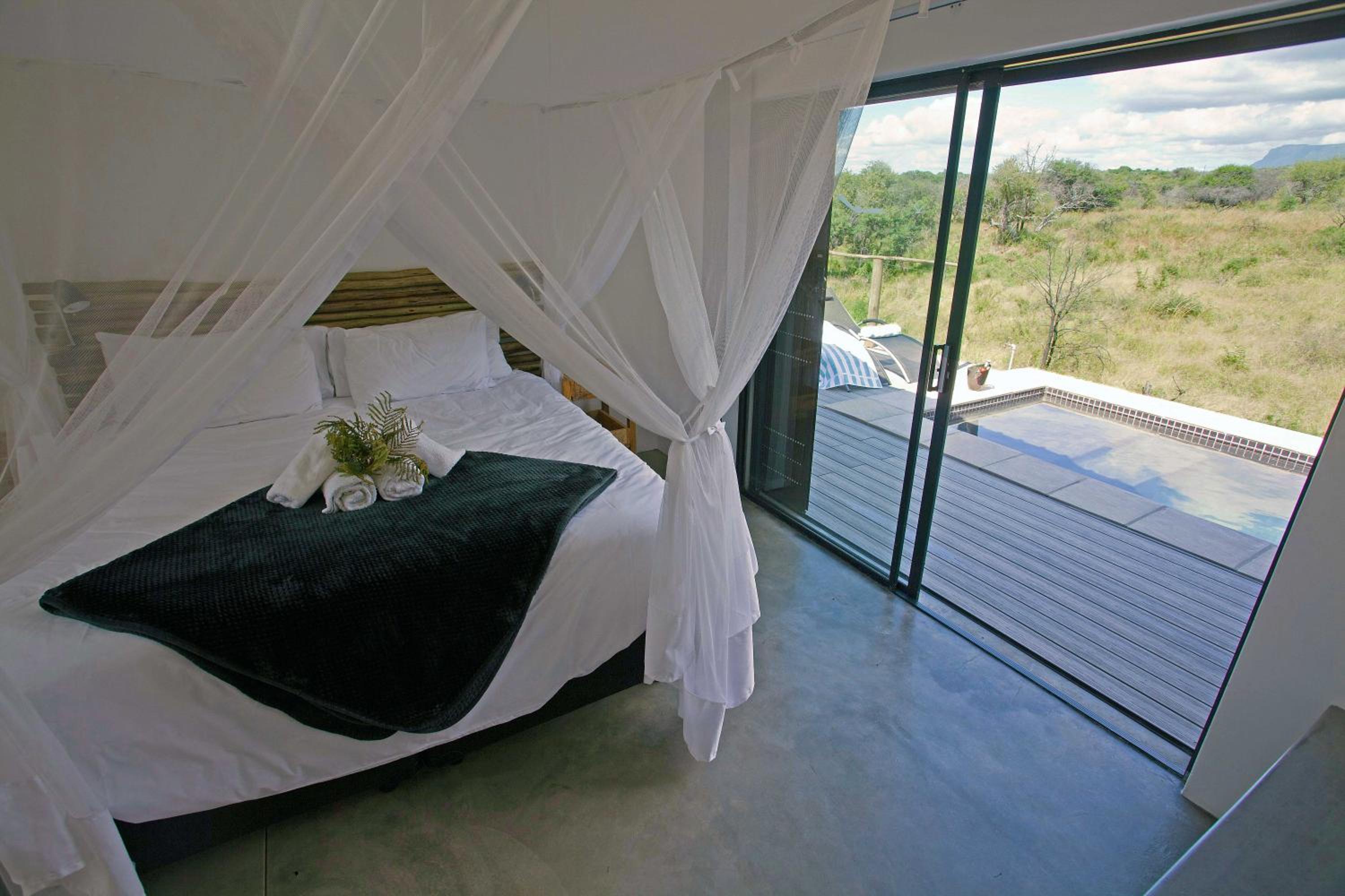 Chalet with private plunge pool