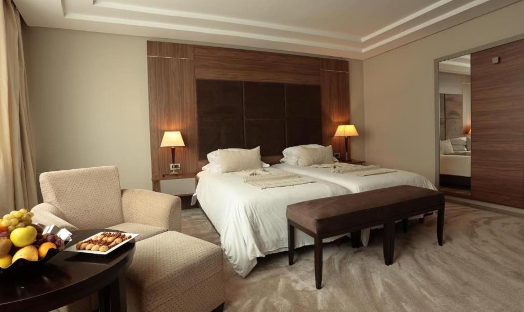 Executive Double Room - Photo 2