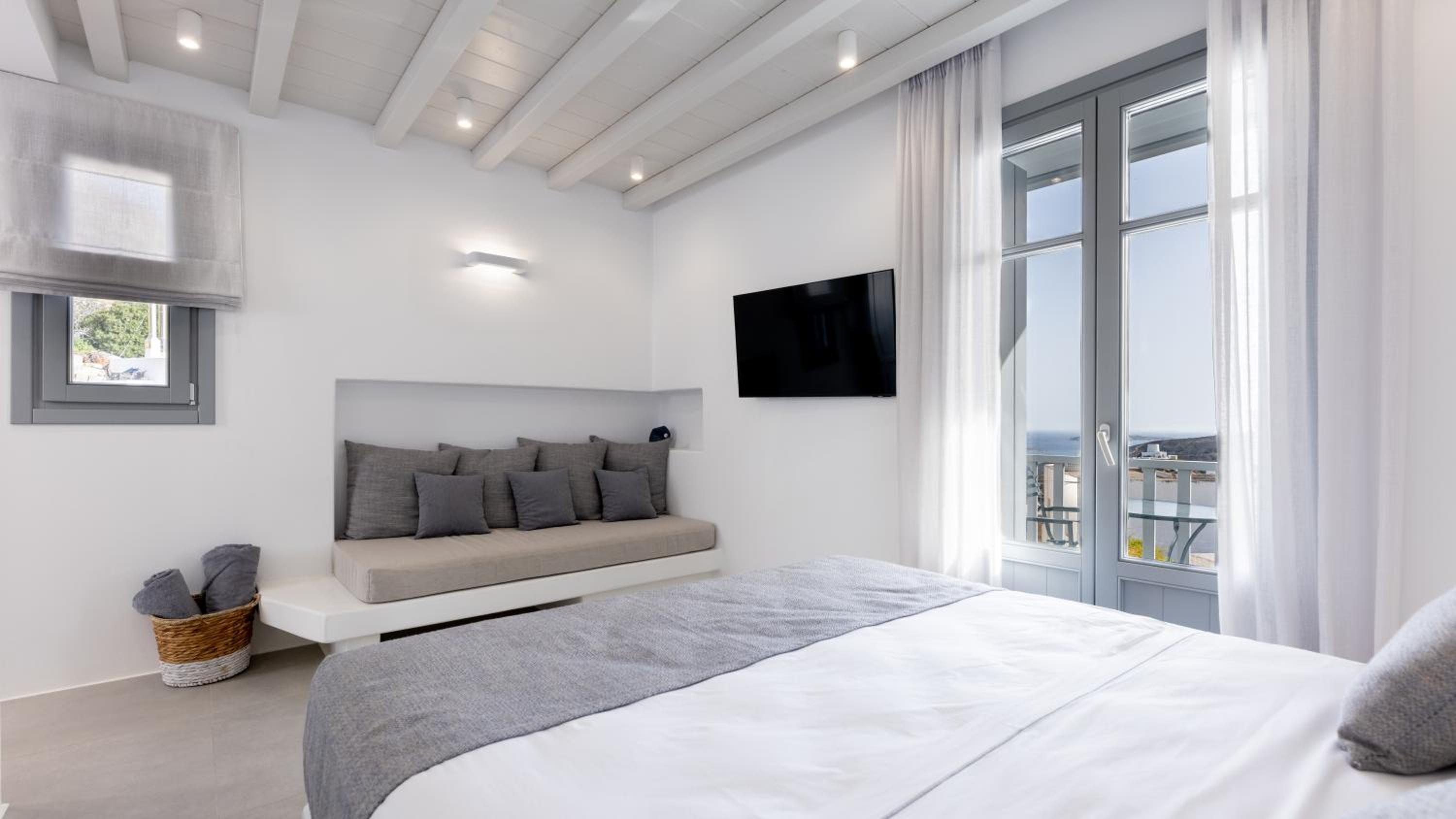 Superior Triple Room with Sea View