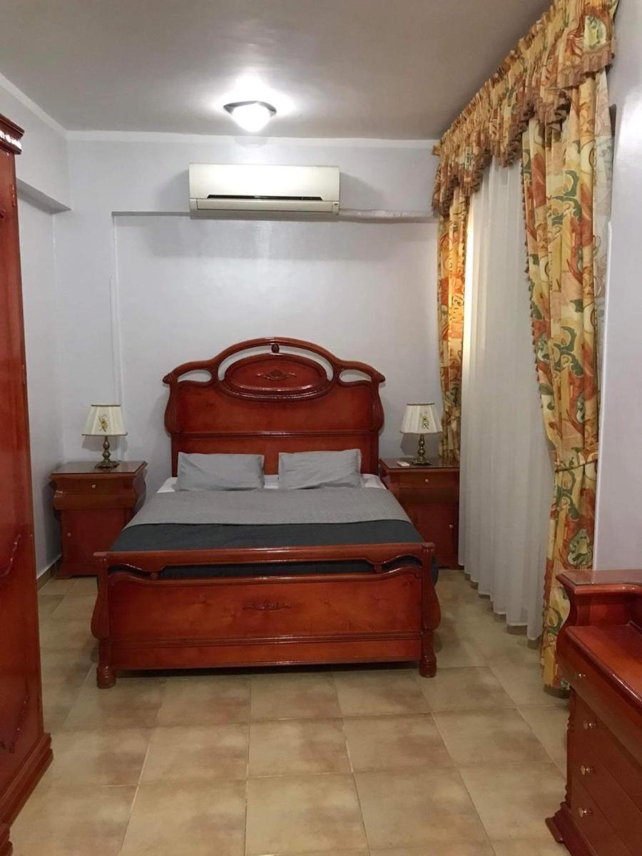 Two-Bedroom Apartment - Photo 8