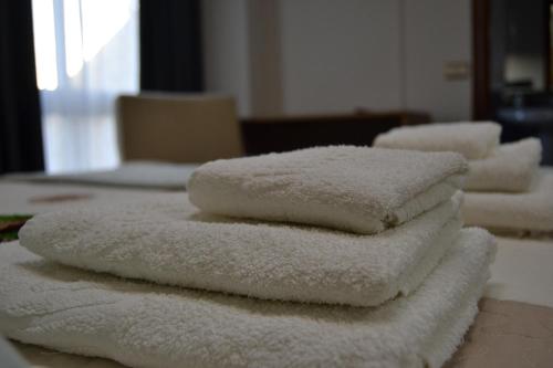 Double Room with Private Bathroom - Photo 5
