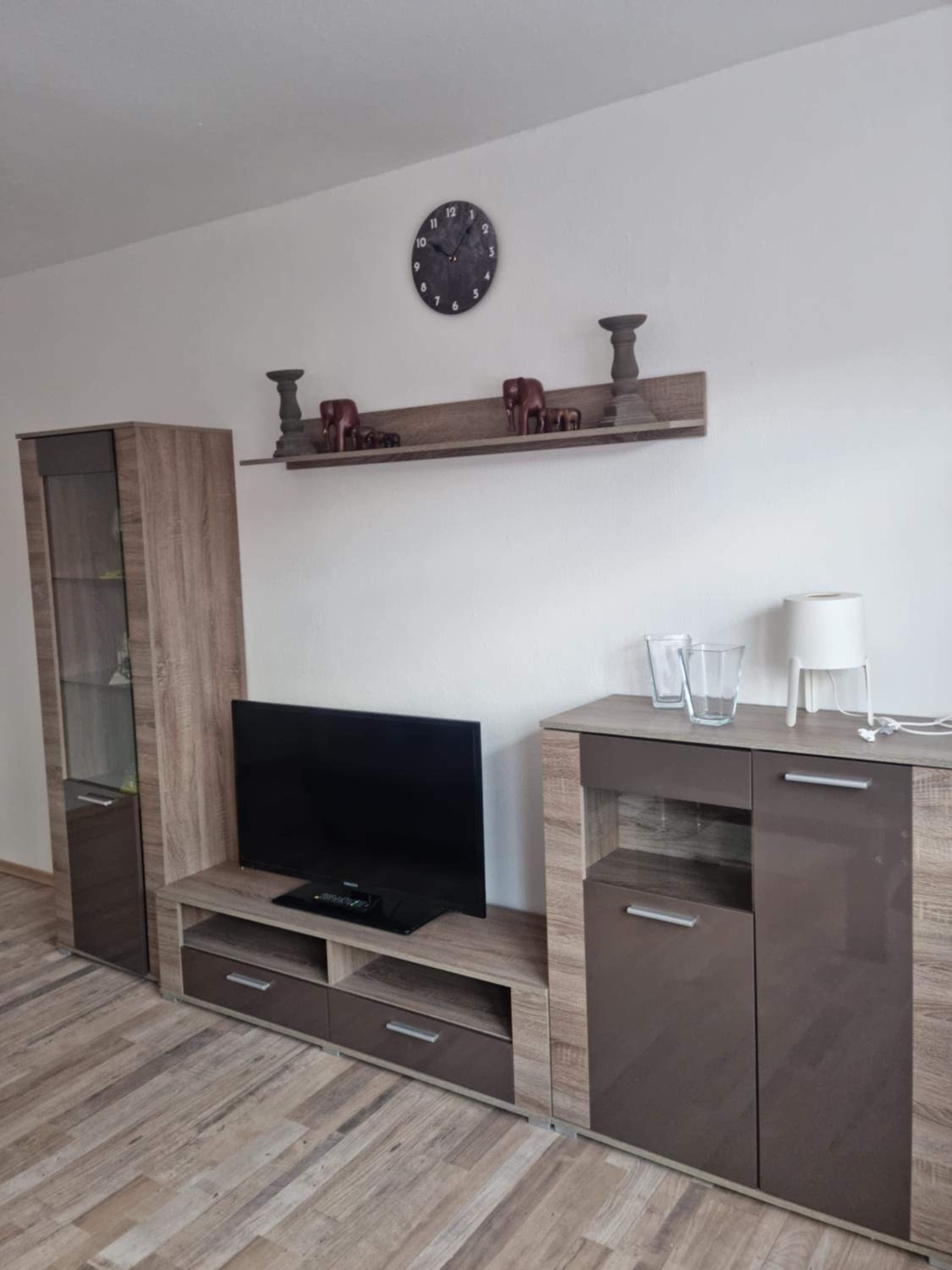 Apartment with Balcony photo 1
