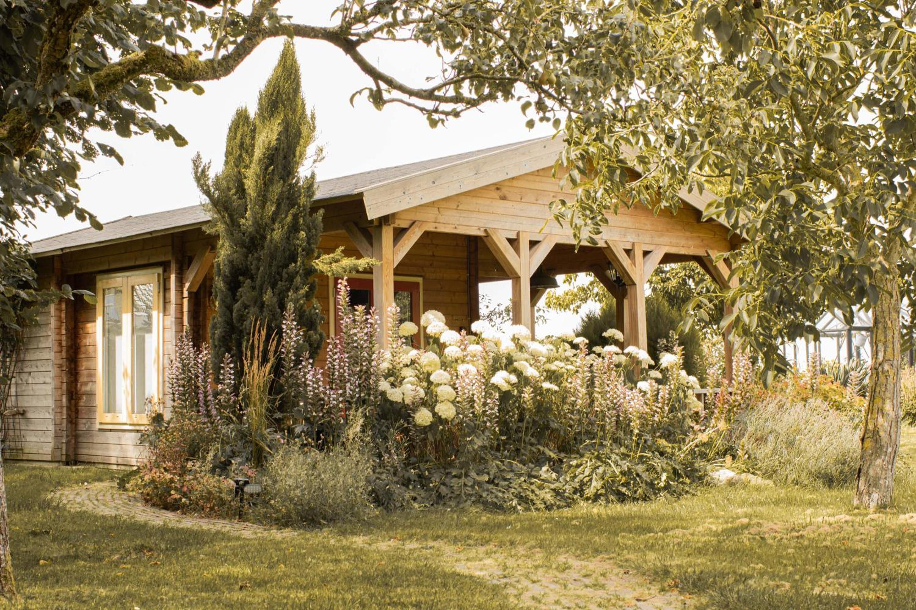 Double or Twin Room with Garden View photo 2