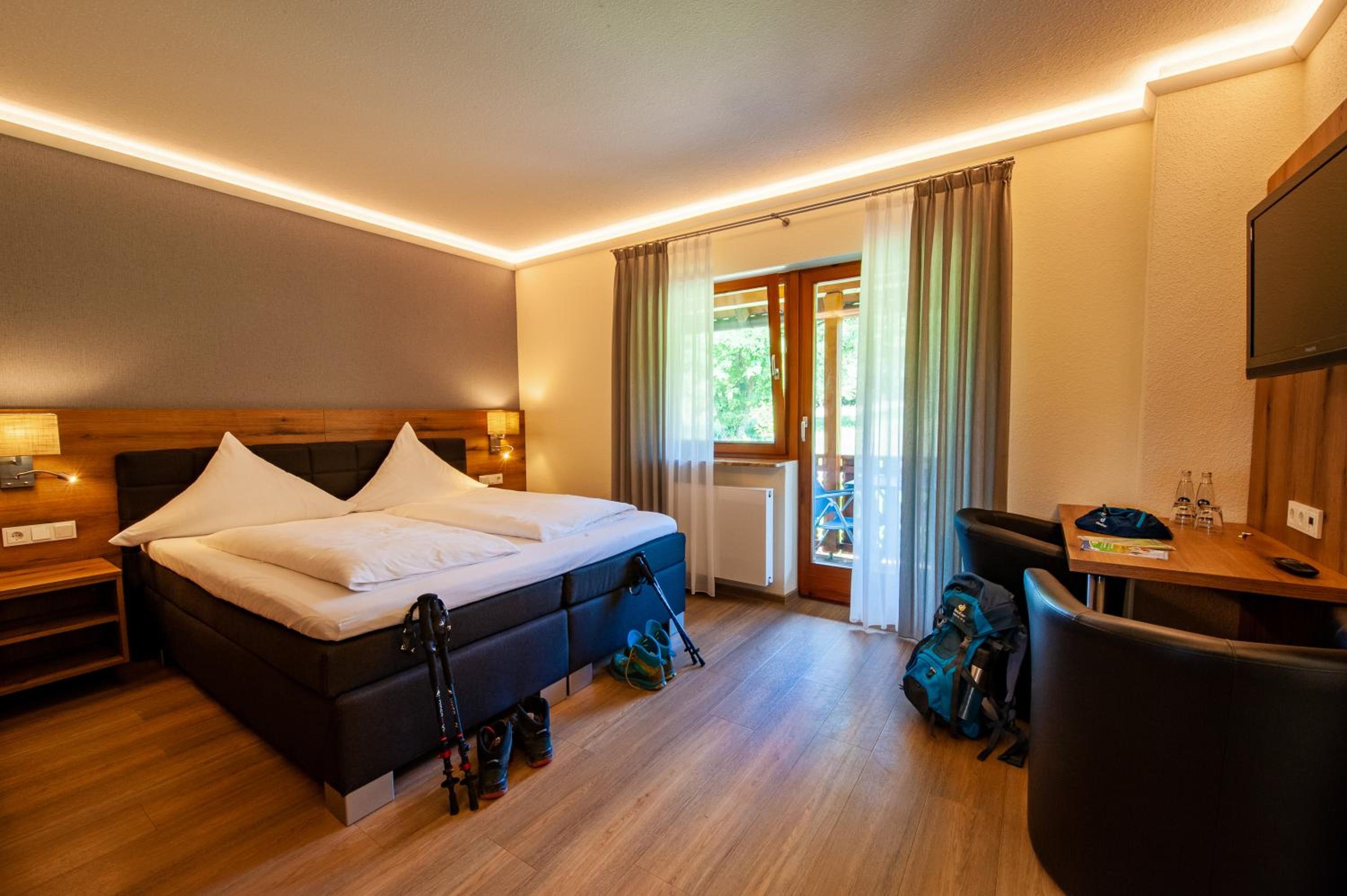 Double Room - Photo 9