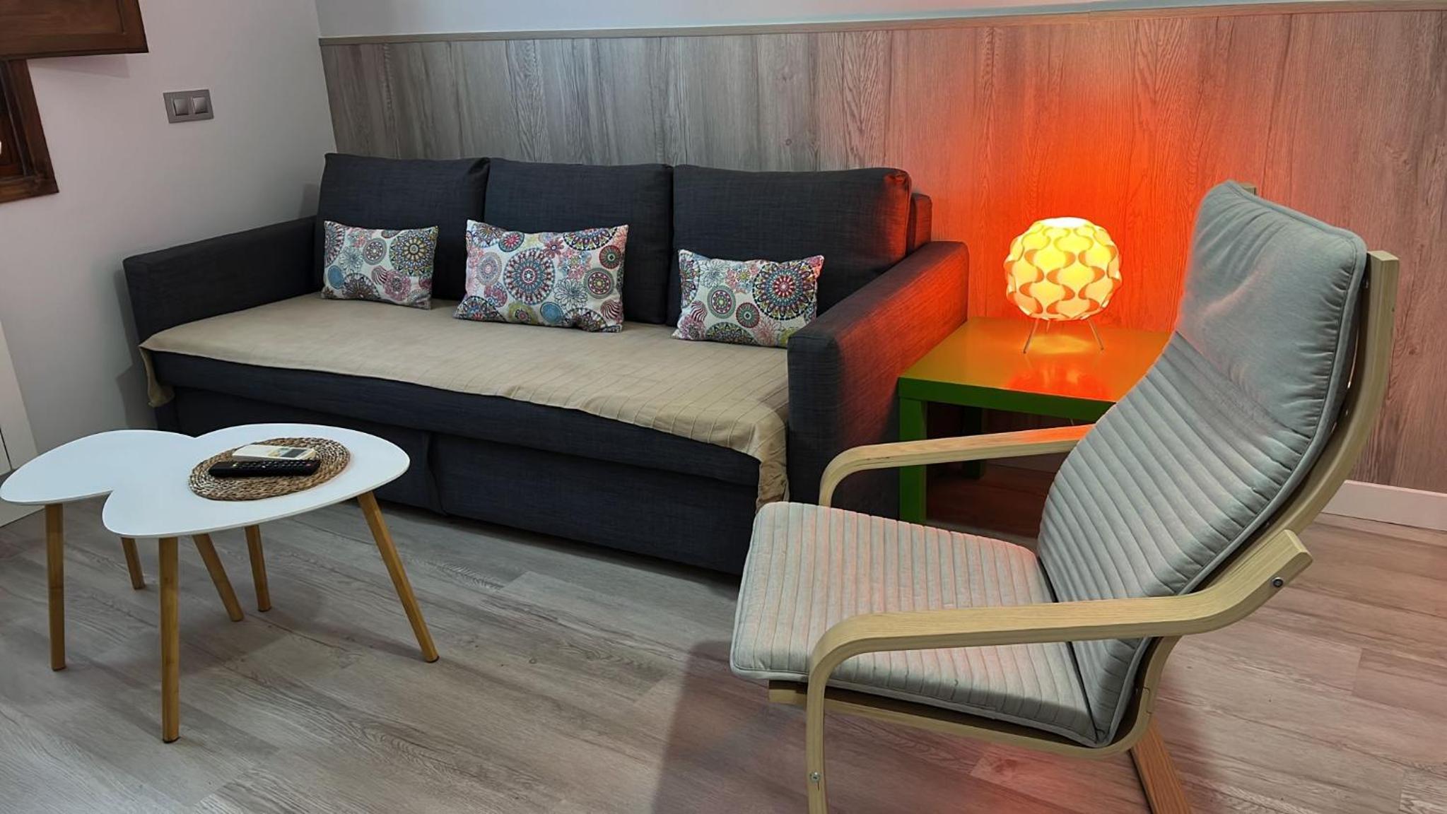 Apartment - Photo 2