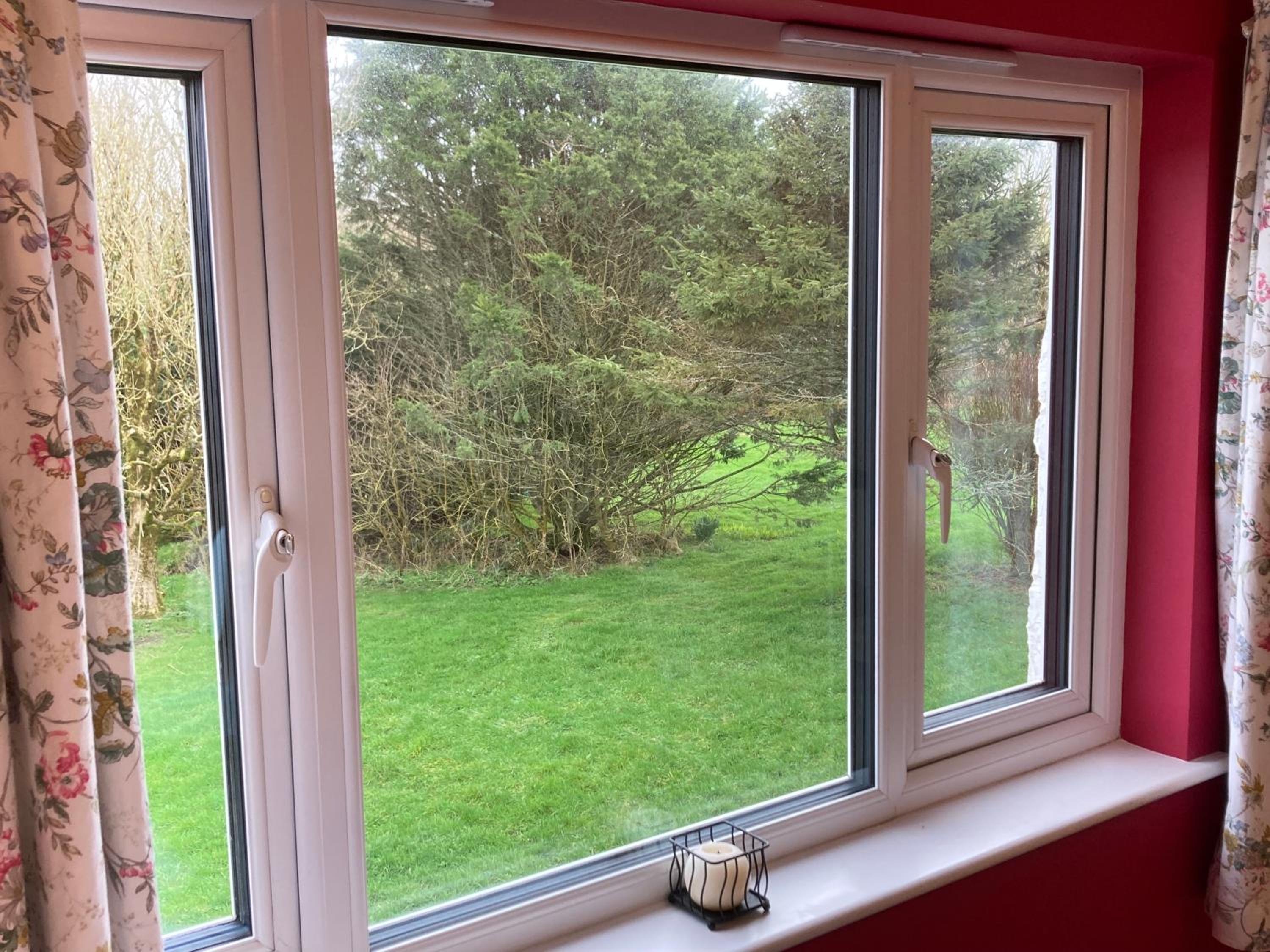 Deluxe Double or Twin Room with Garden View photo 3