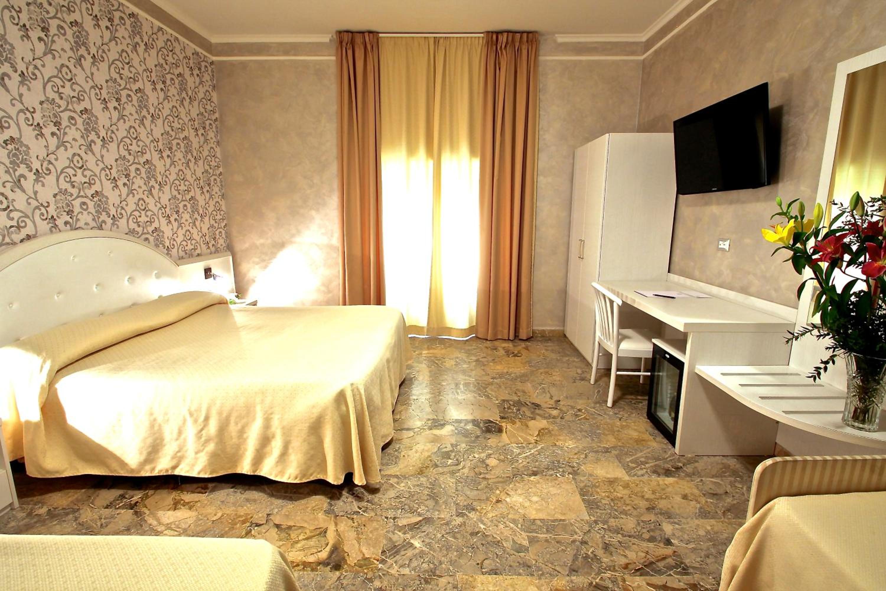Quadruple Room photo 1