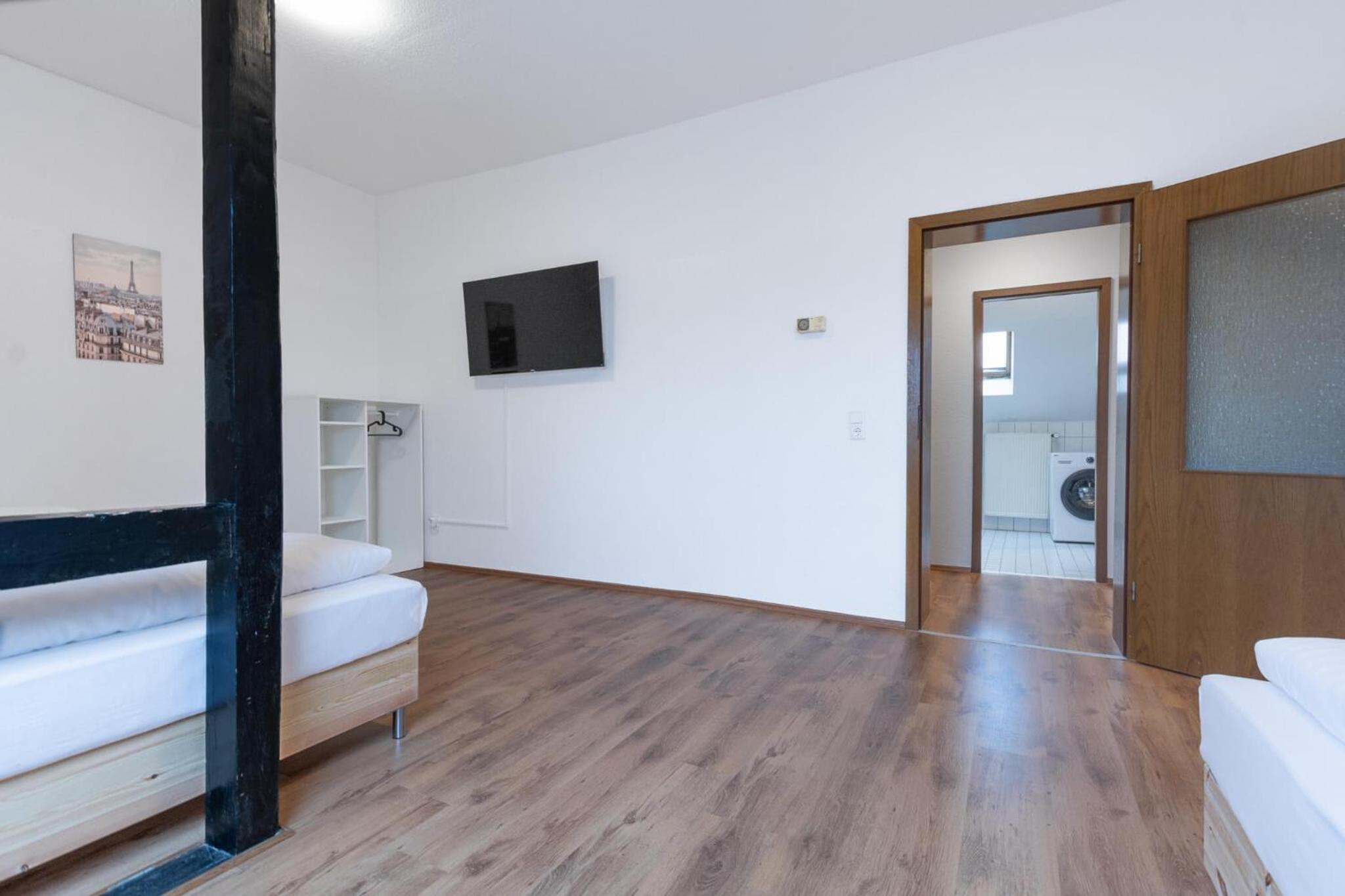 Apartment photo 2