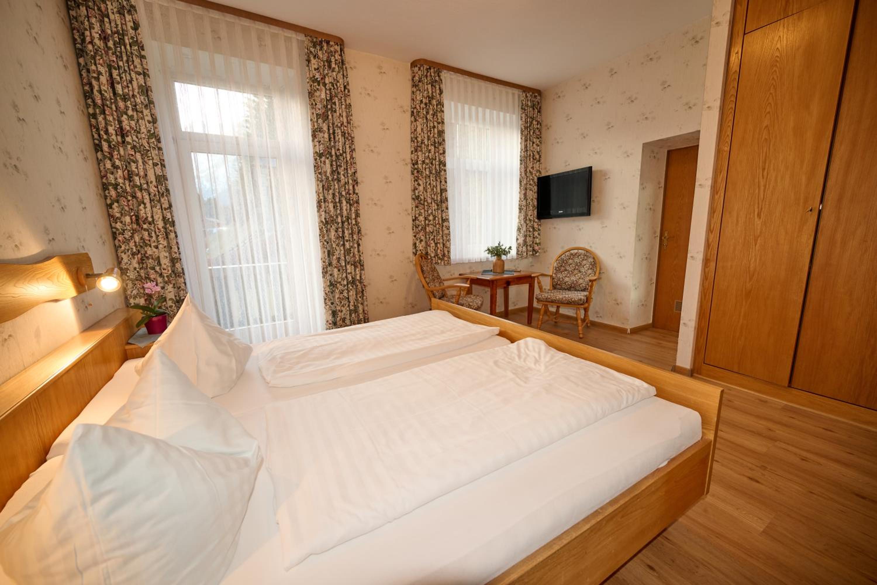 Double room with balkony Guesthoue and open-plan kitchen photo 3