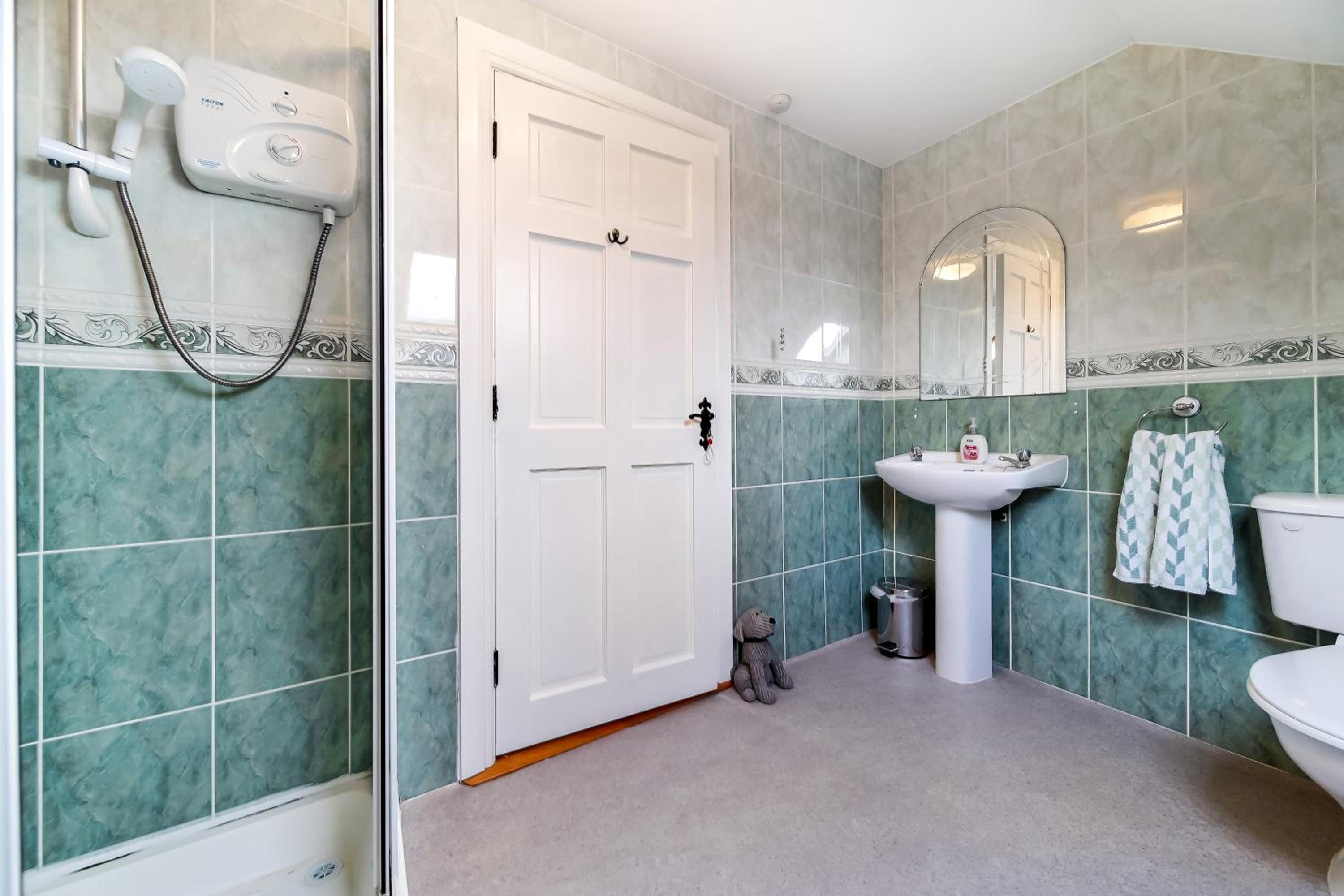 Standard Double Room - Photo 6