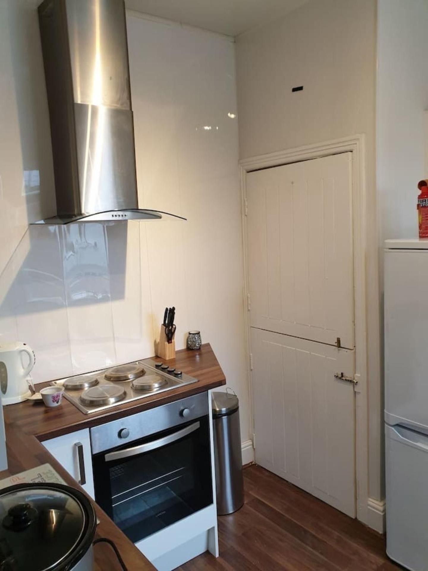 Apartment - Photo 8
