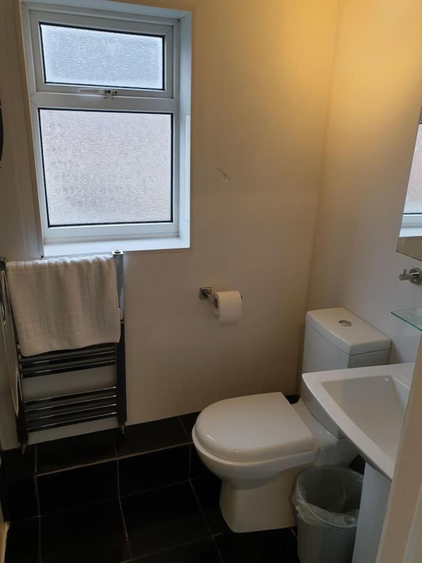 Apartment - Photo 9