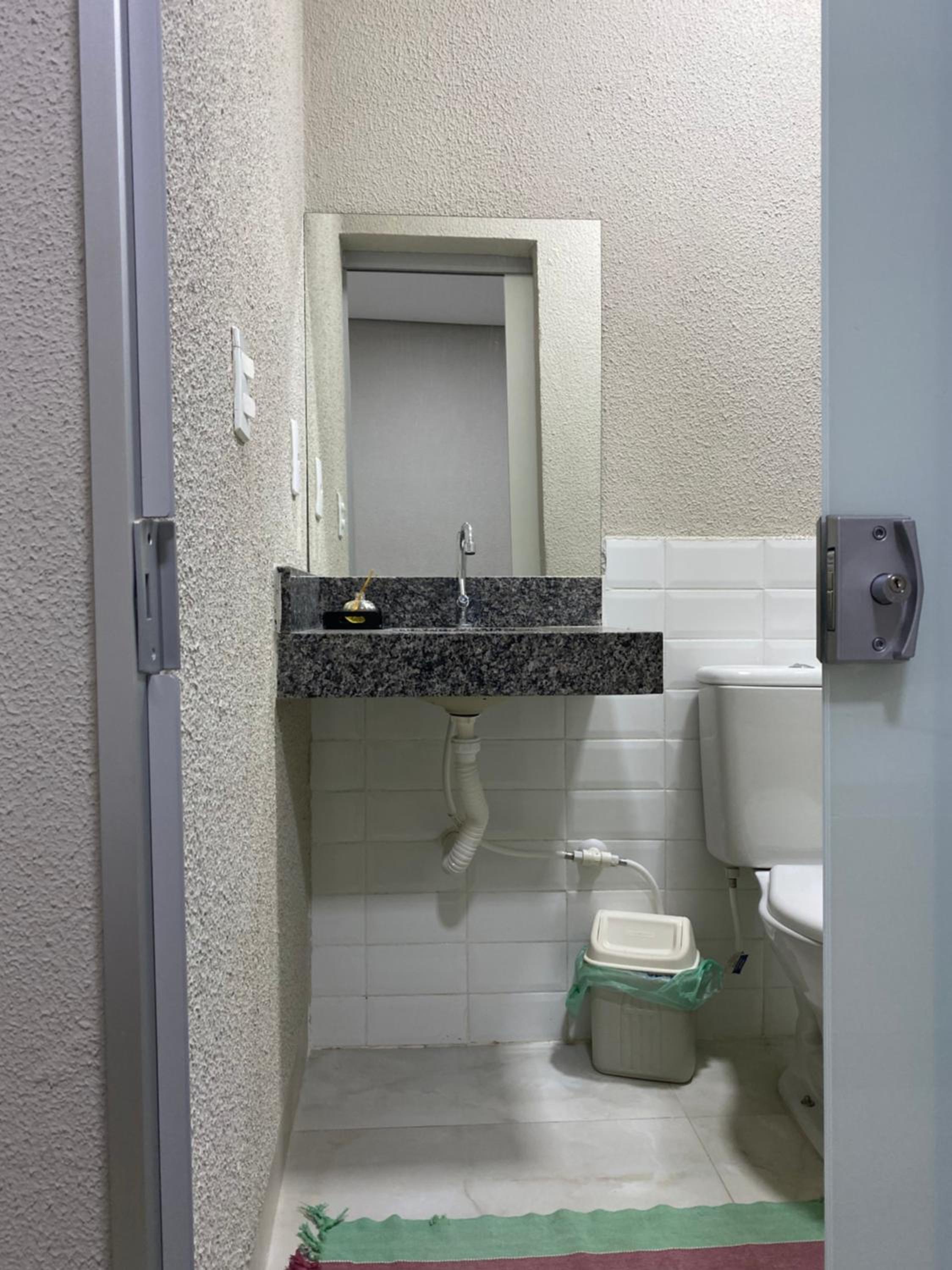 Deluxe Double or Twin Room - Photo 9