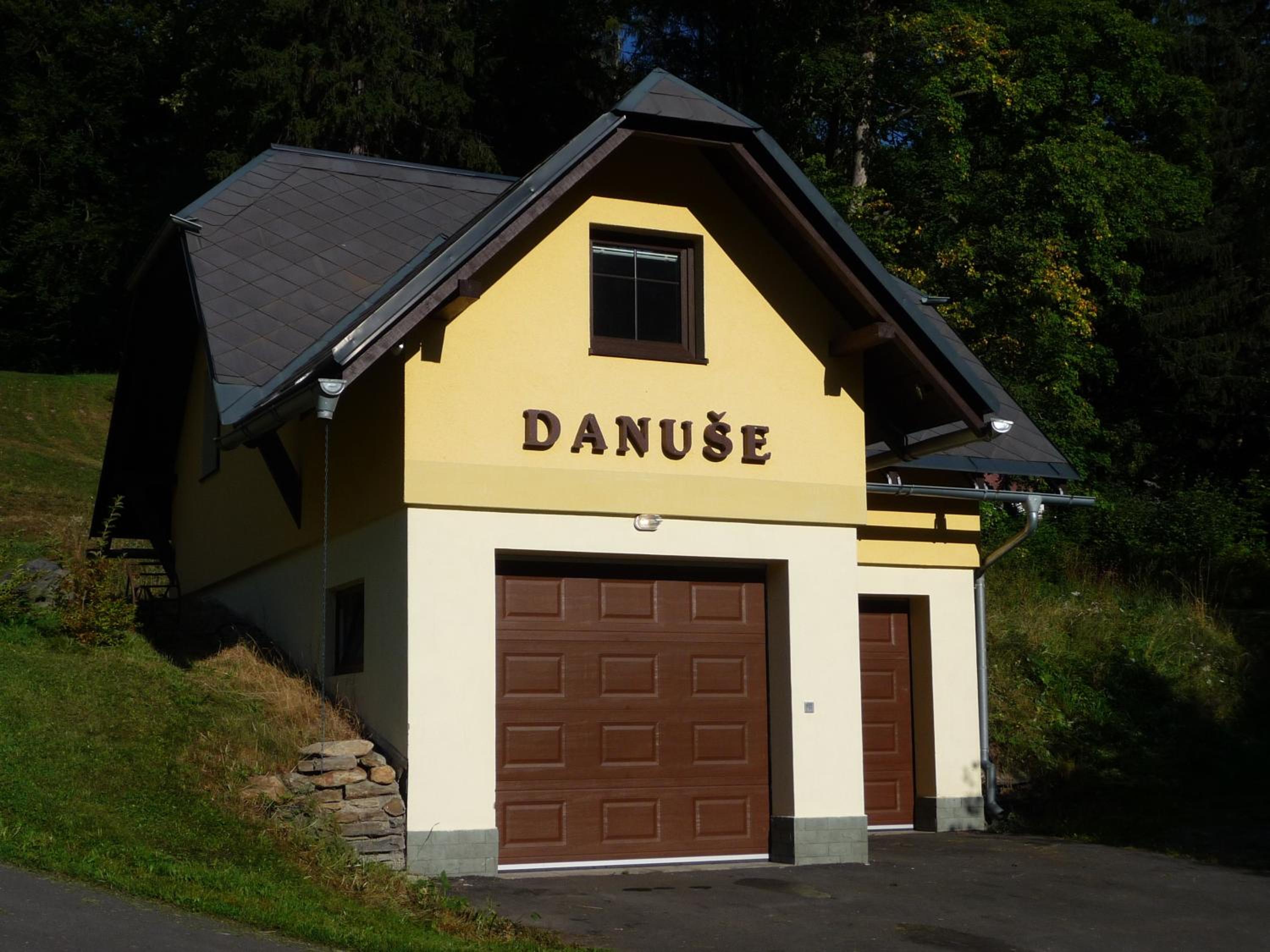 Chalet photo 2