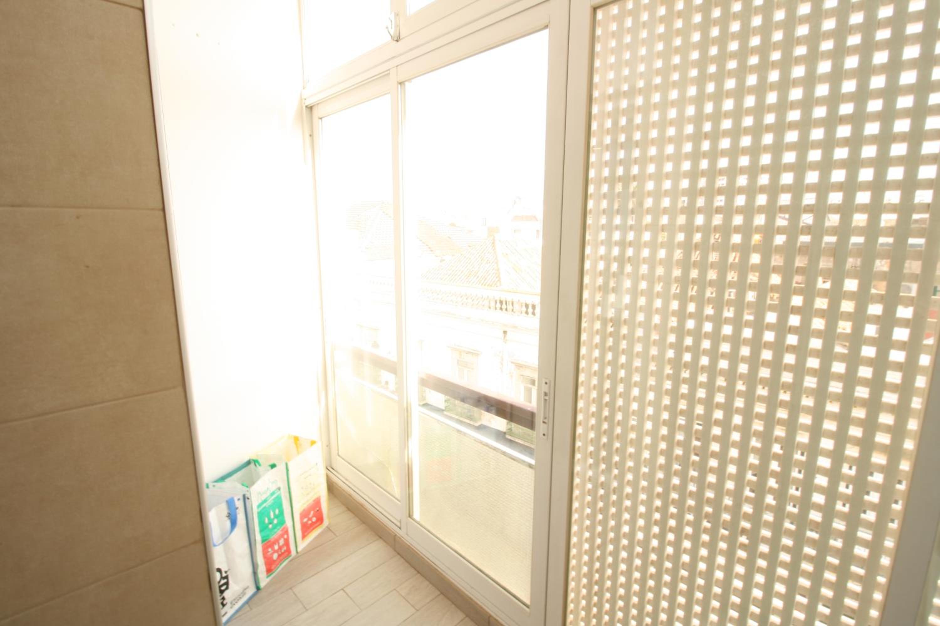 One-Bedroom Apartment - Photo 12