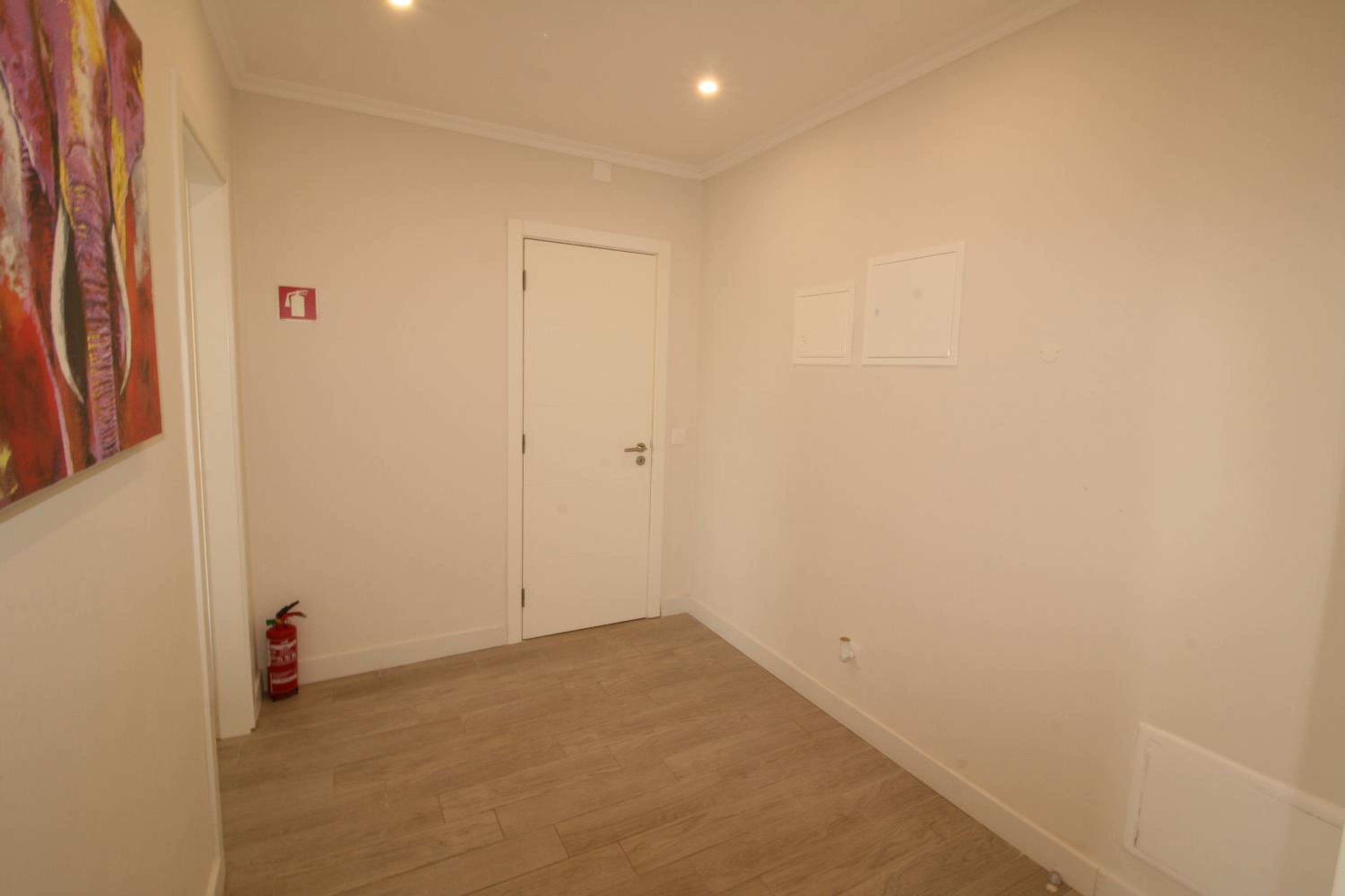 One-Bedroom Apartment - Photo 64