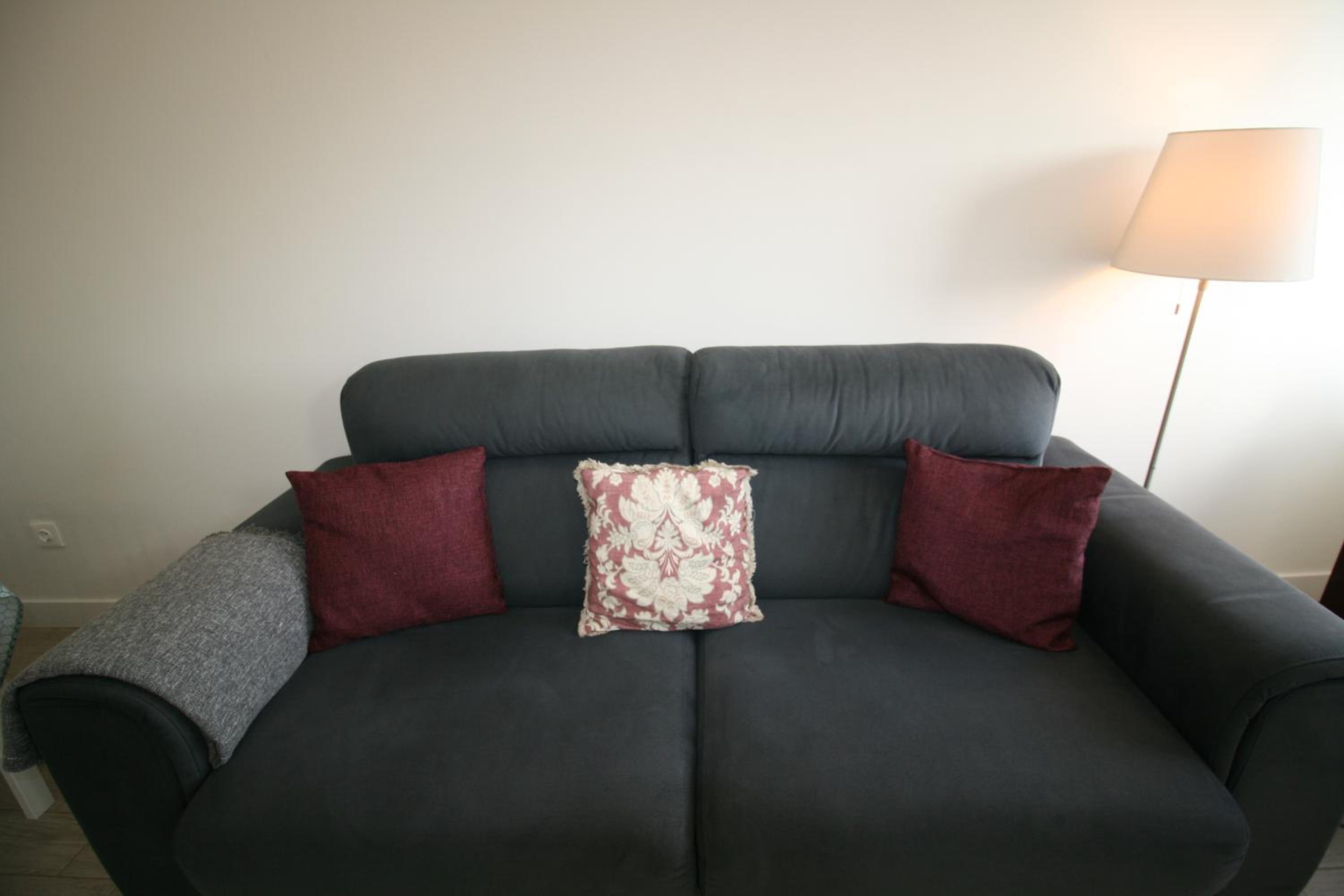 One-Bedroom Apartment - Photo 52