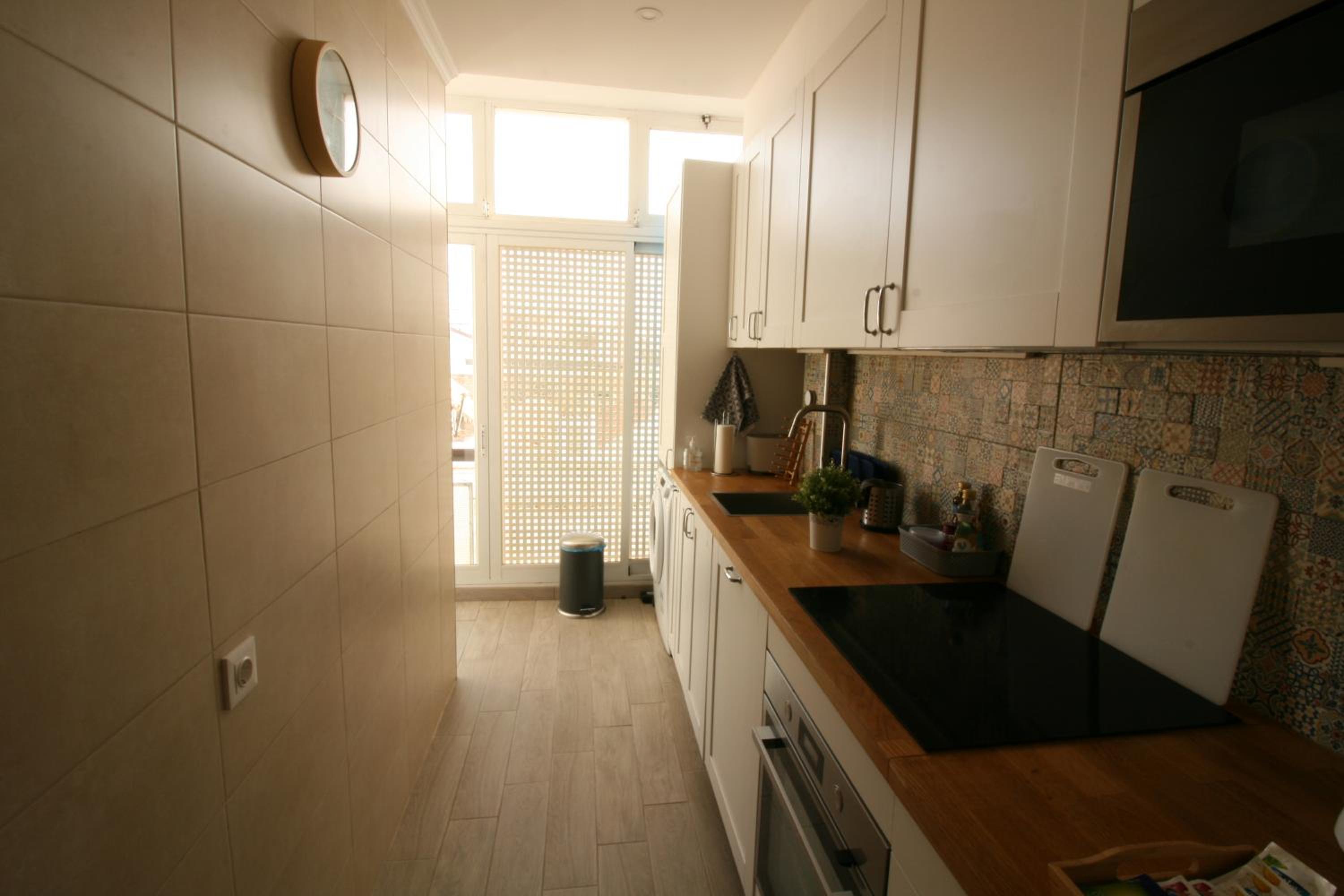 One-Bedroom Apartment - Photo 15