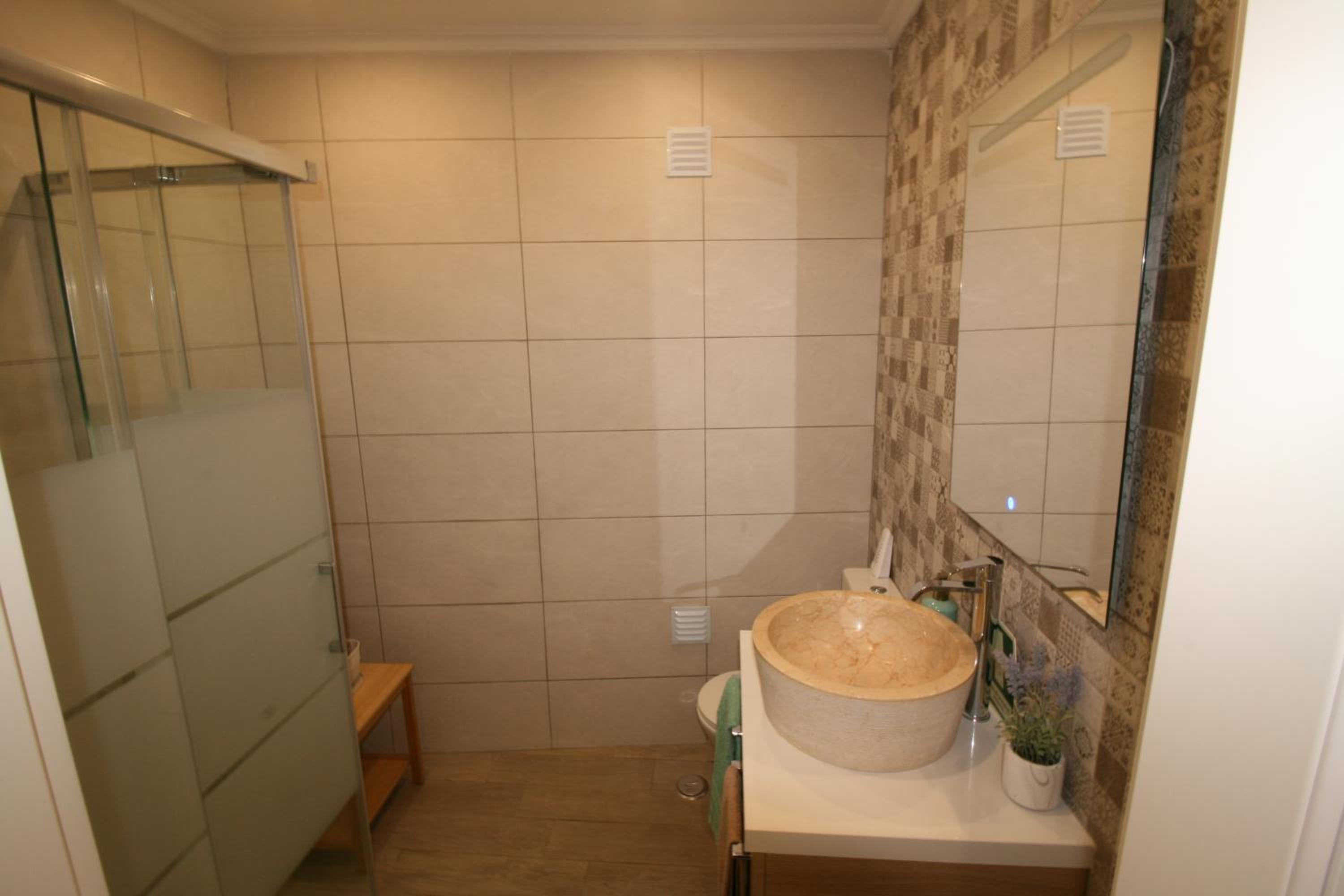 One-Bedroom Apartment - Photo 23