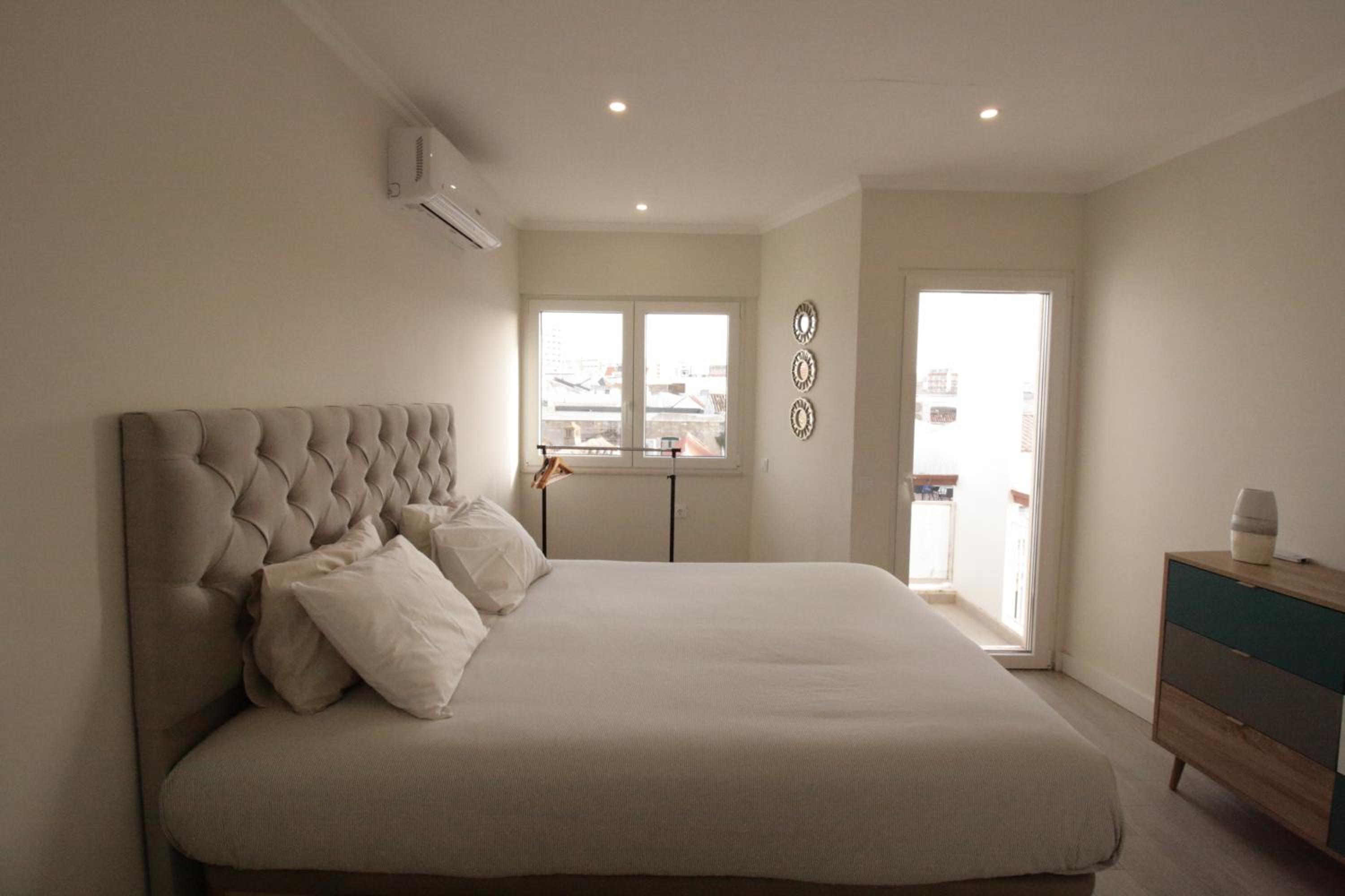 One-Bedroom Apartment - Photo 38