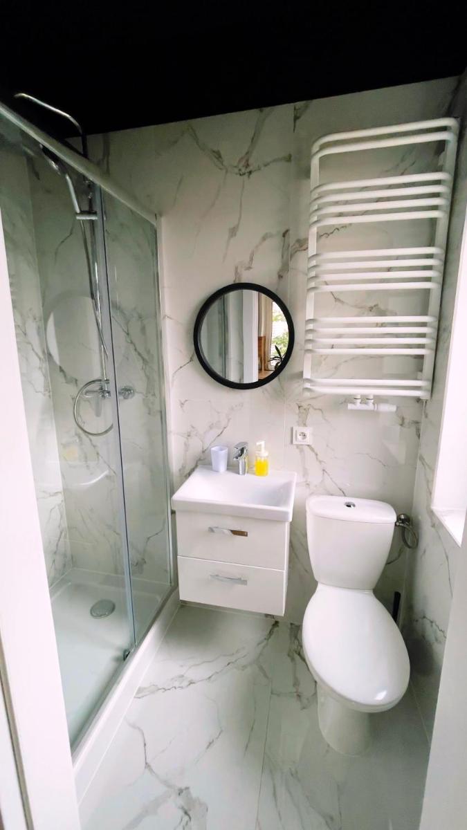 Double or Twin Room with Bathroom photo 3