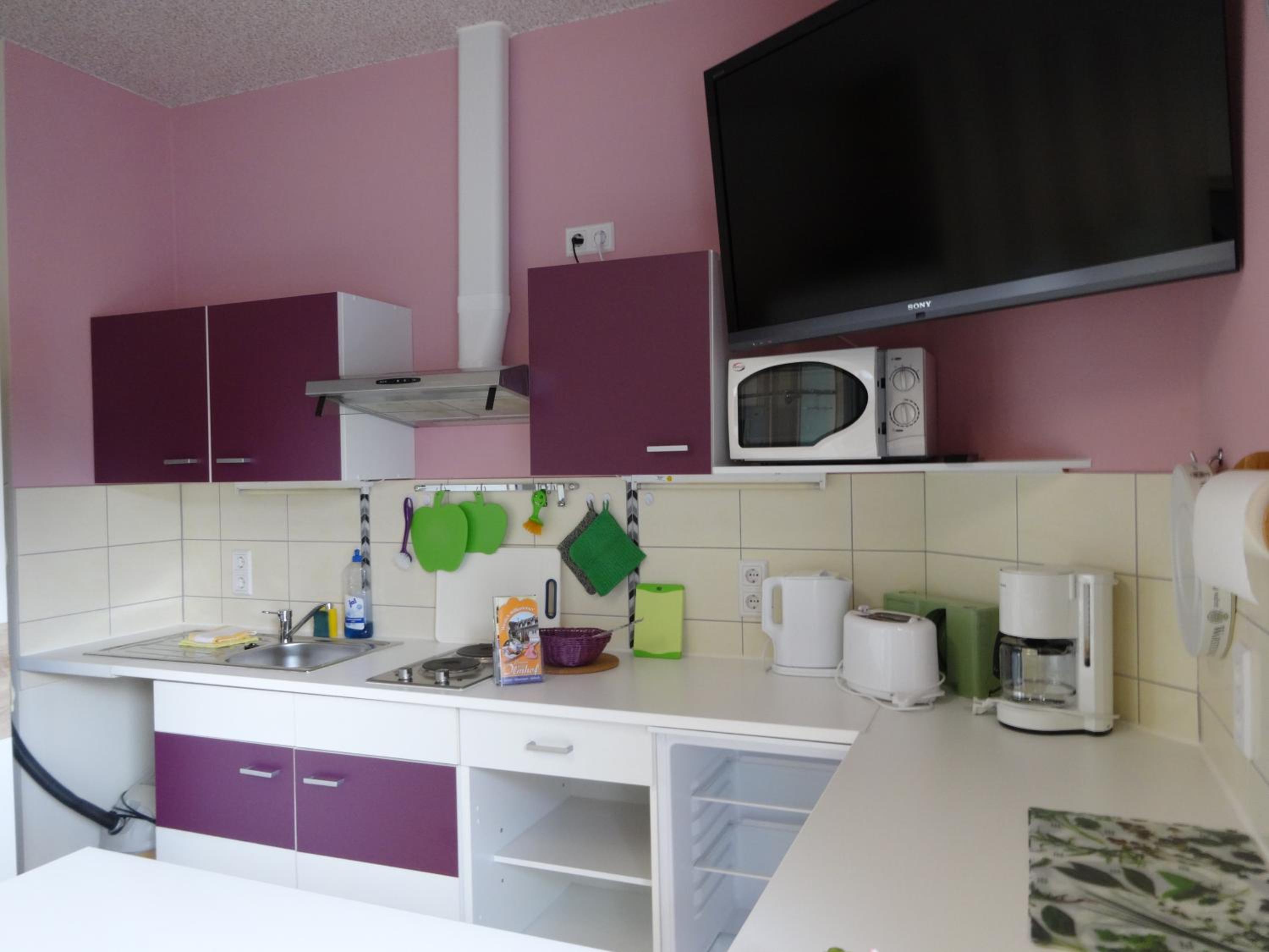 Apartment with Balcony photo 3
