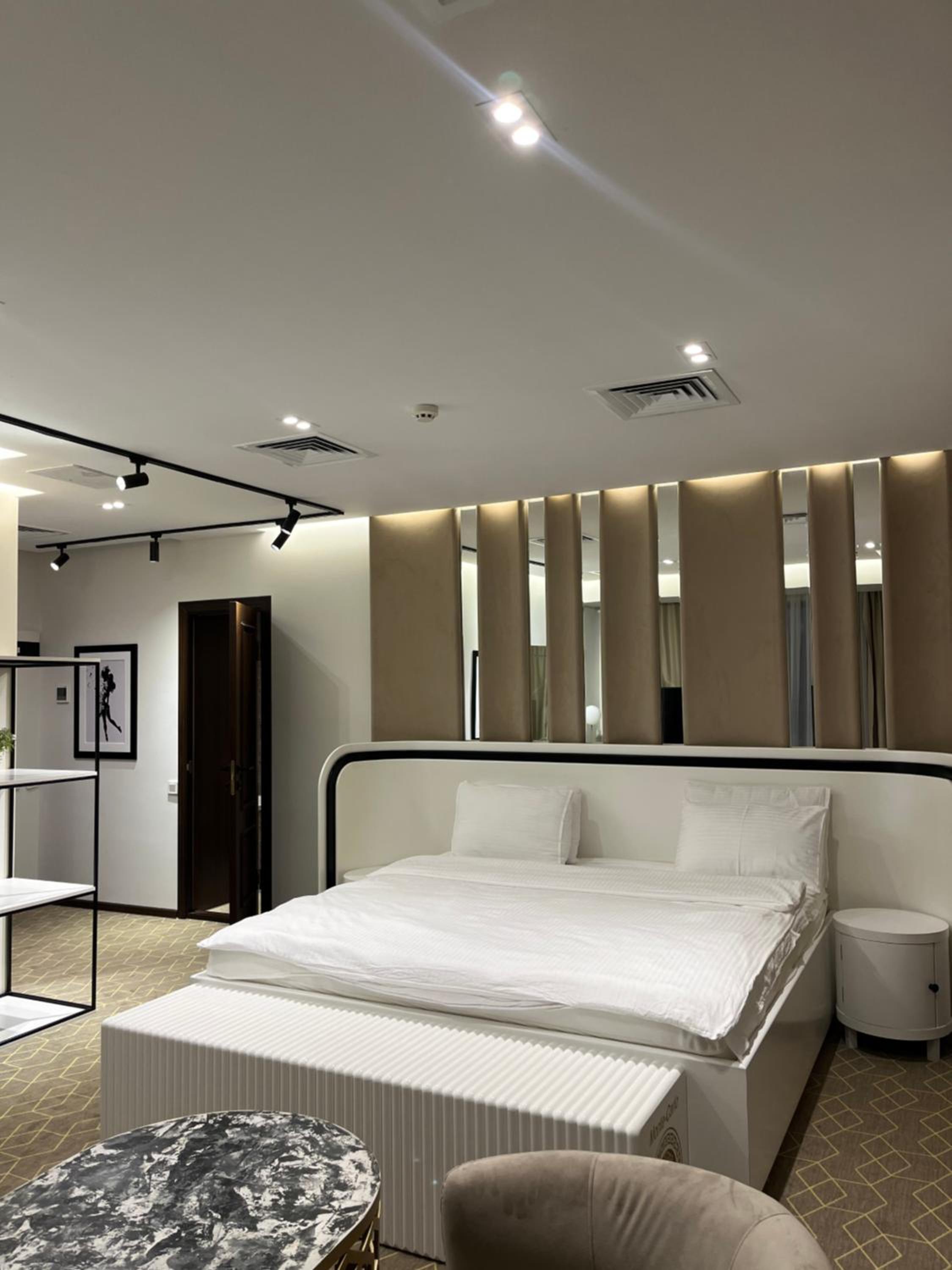 One-Bedroom Suite