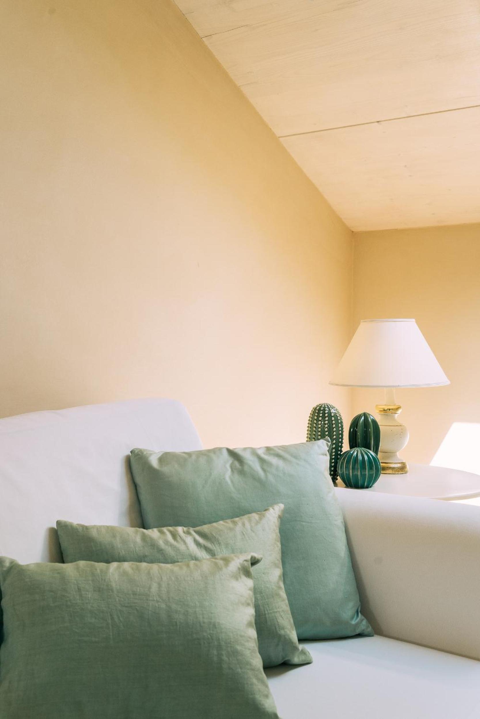 Deluxe Suite with Sea View photo 2