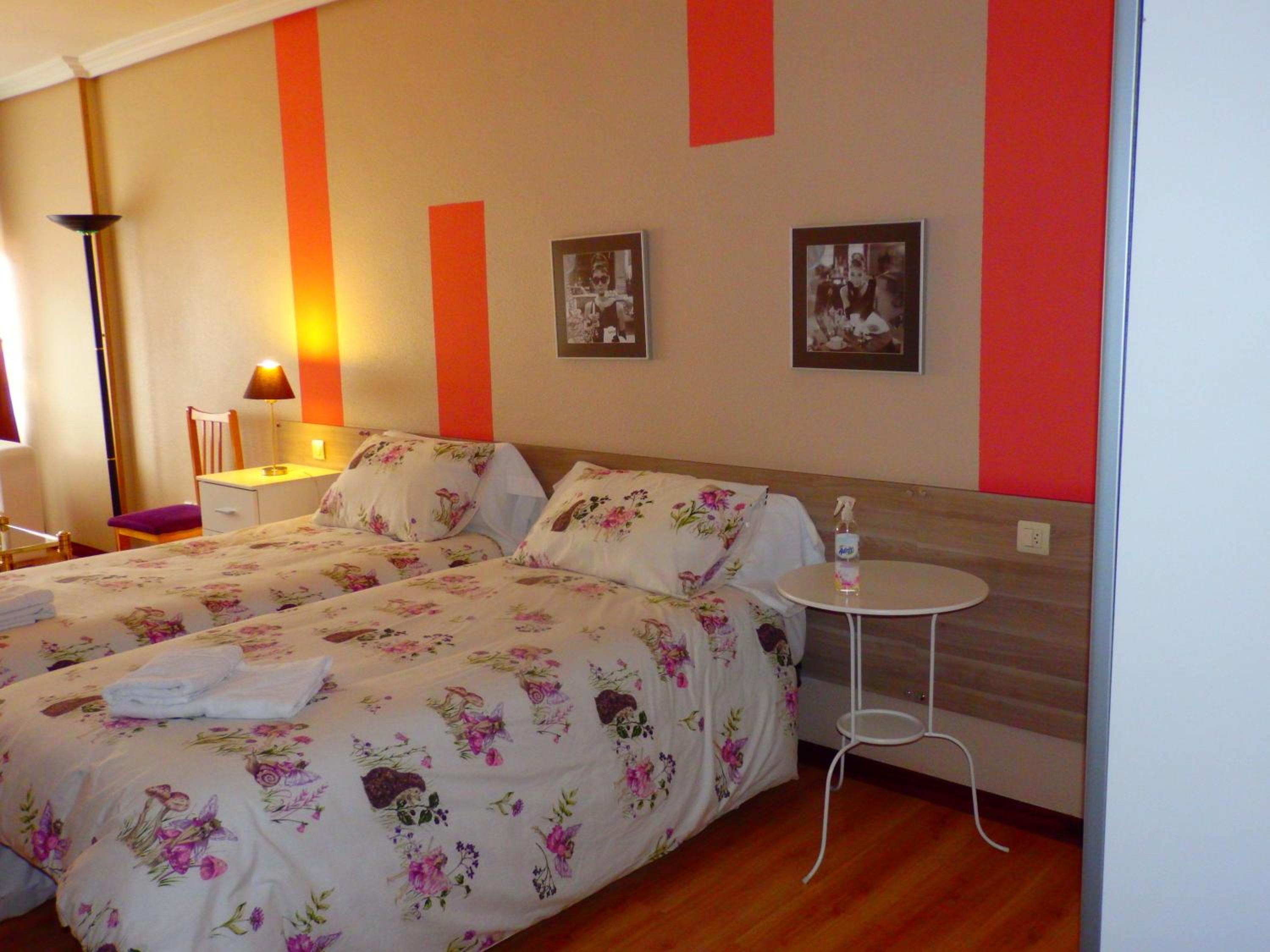 Habitación Doble con Baño Compartido