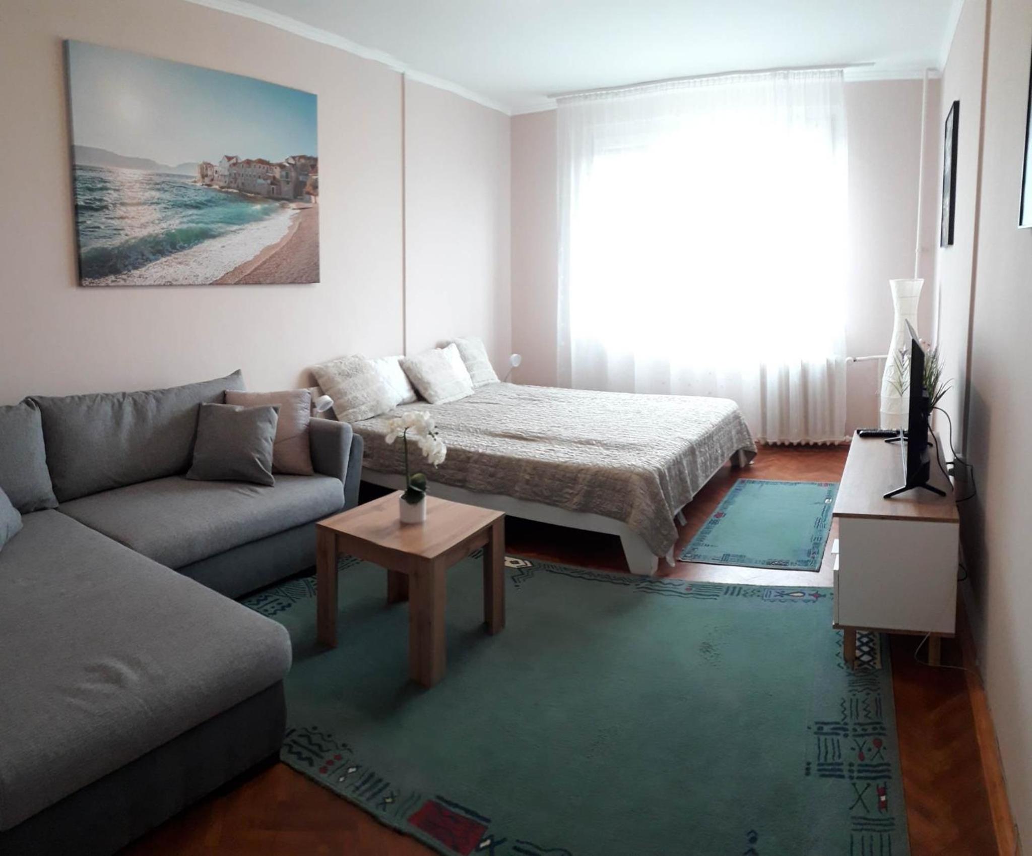 Three-Bedroom Apartment photo 1