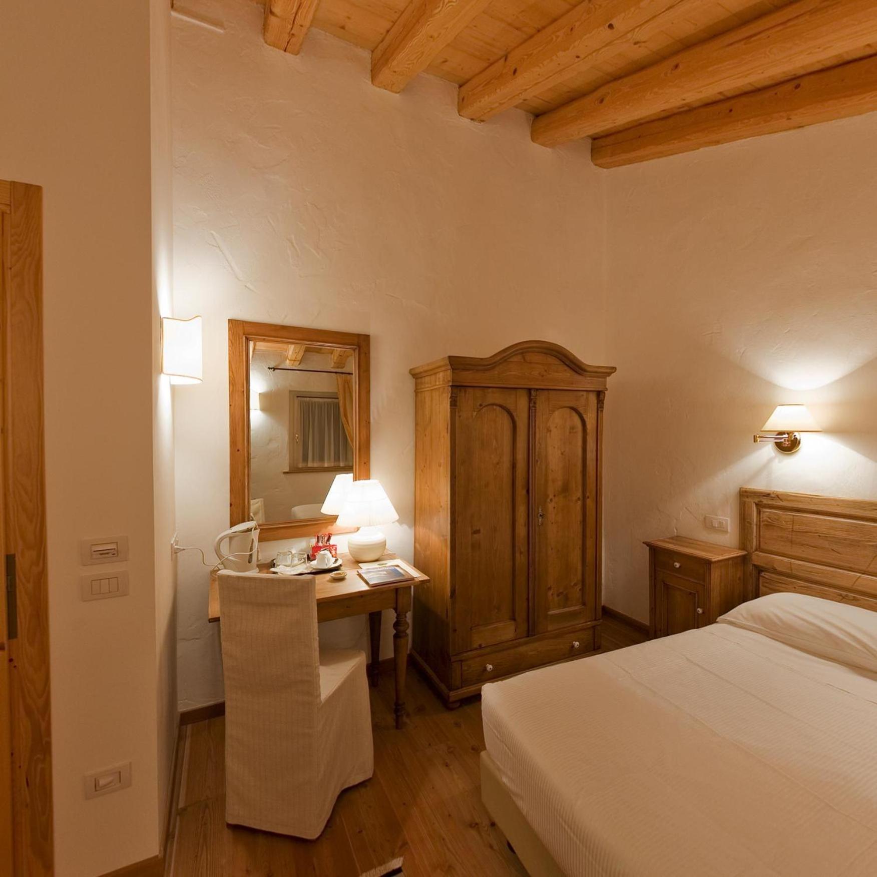 Double Room - Photo 3