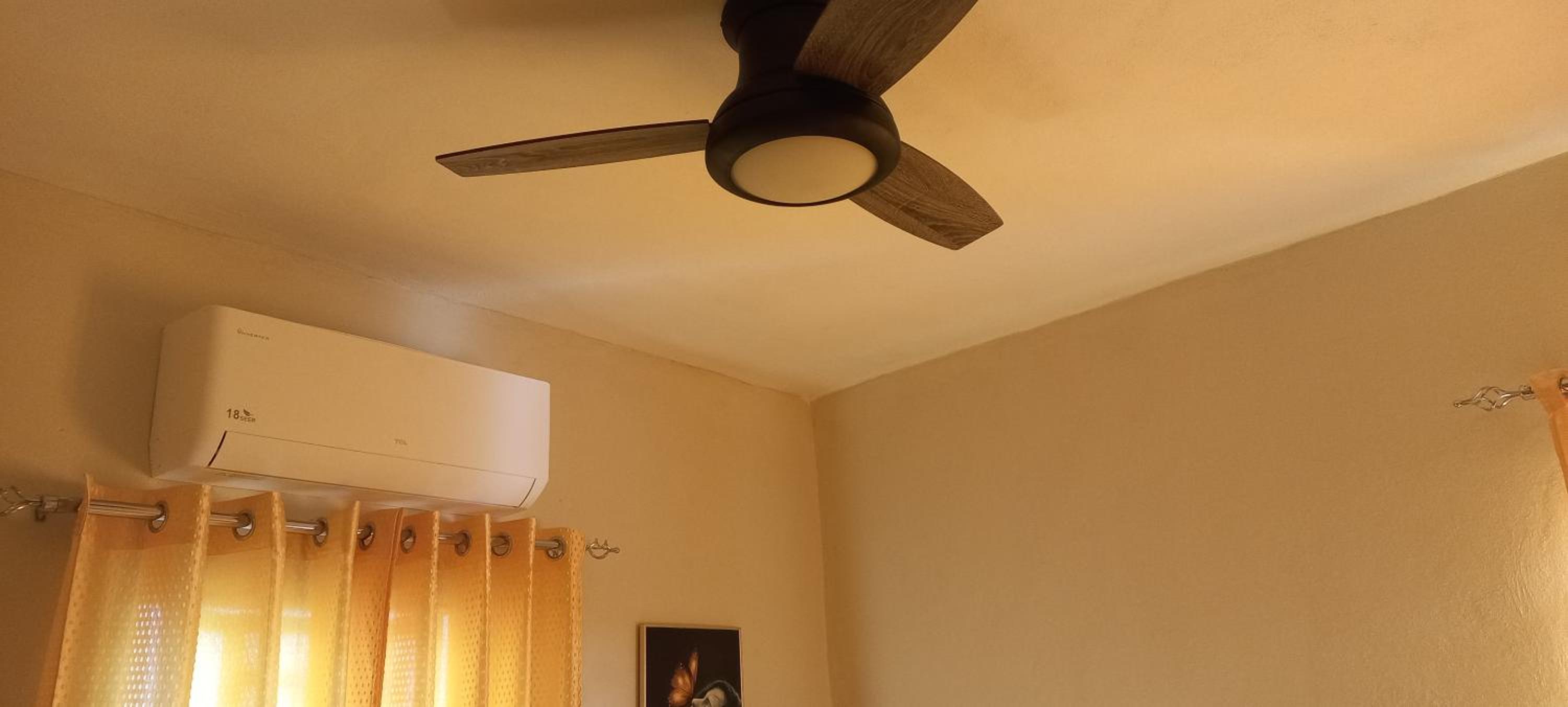 Standard Queen Room photo 3