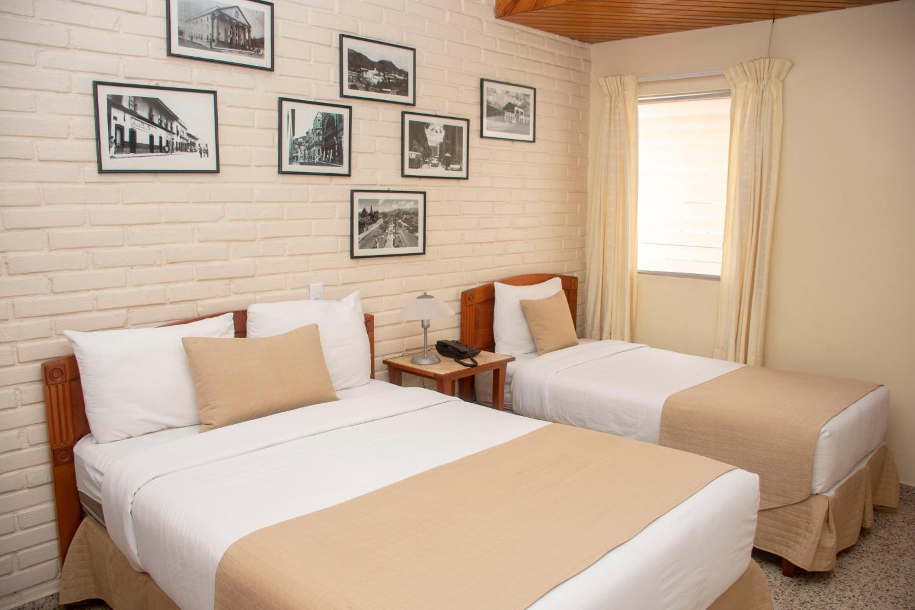 Double or Twin Room photo 1