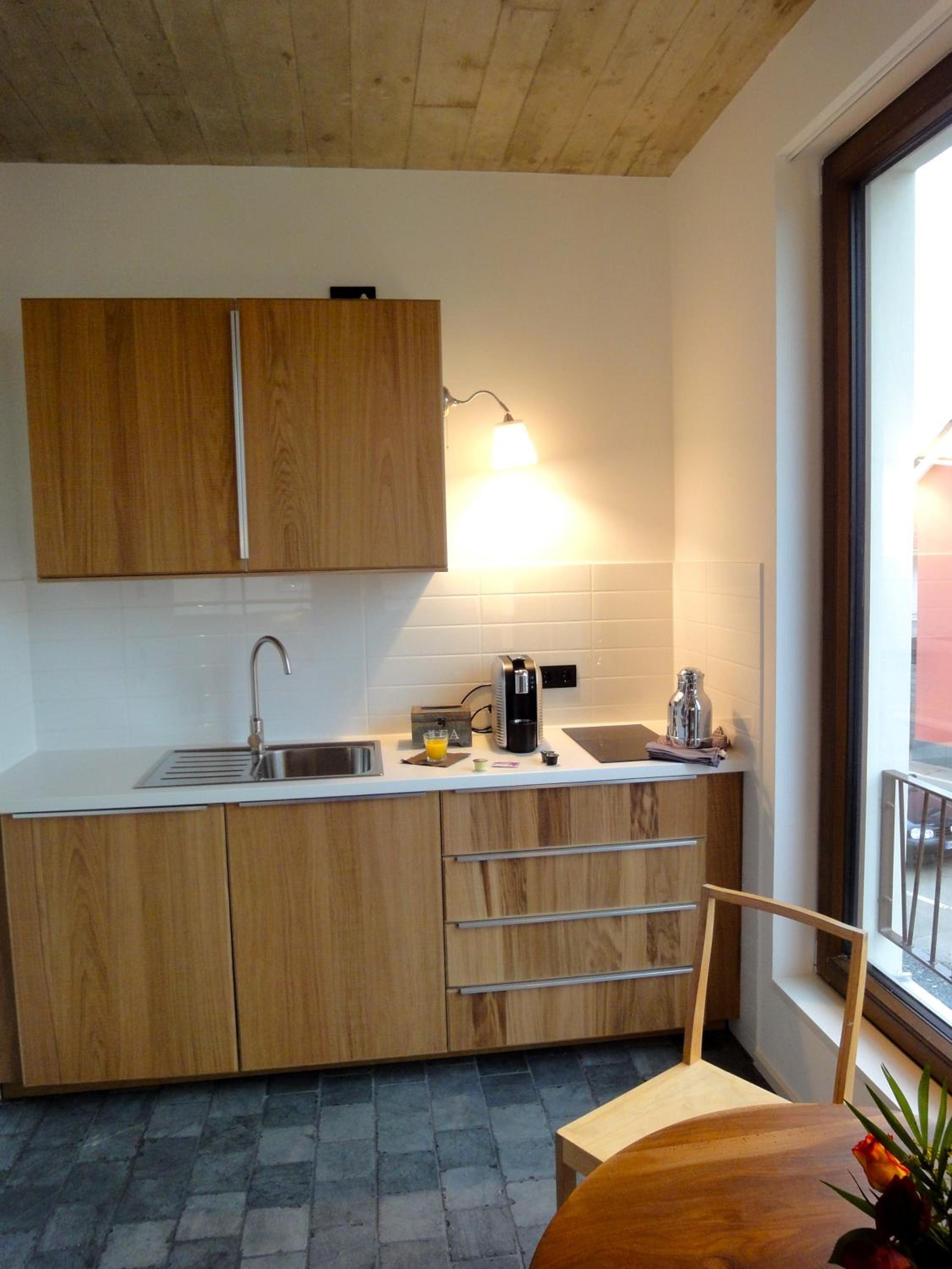 One-Bedroom Apartment - Photo 12