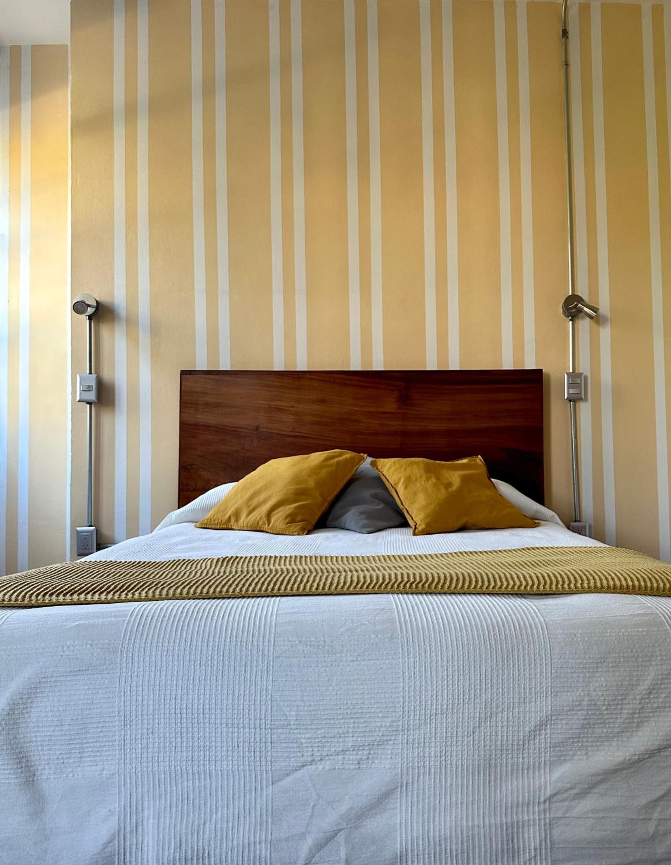 Deluxe Double Room with Balcony photo 1