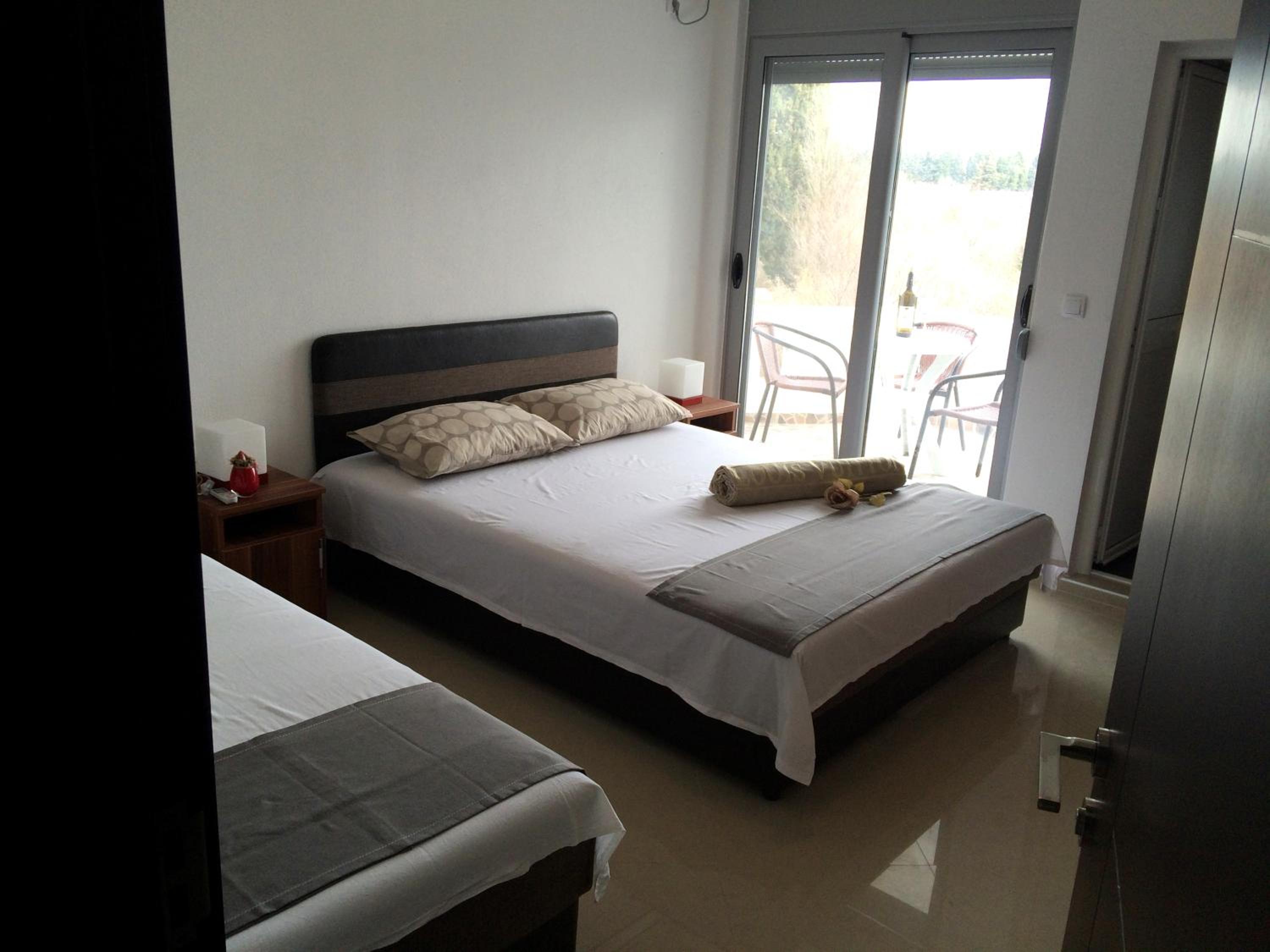 Studio with Terrace (3 Adults) - Photo 1