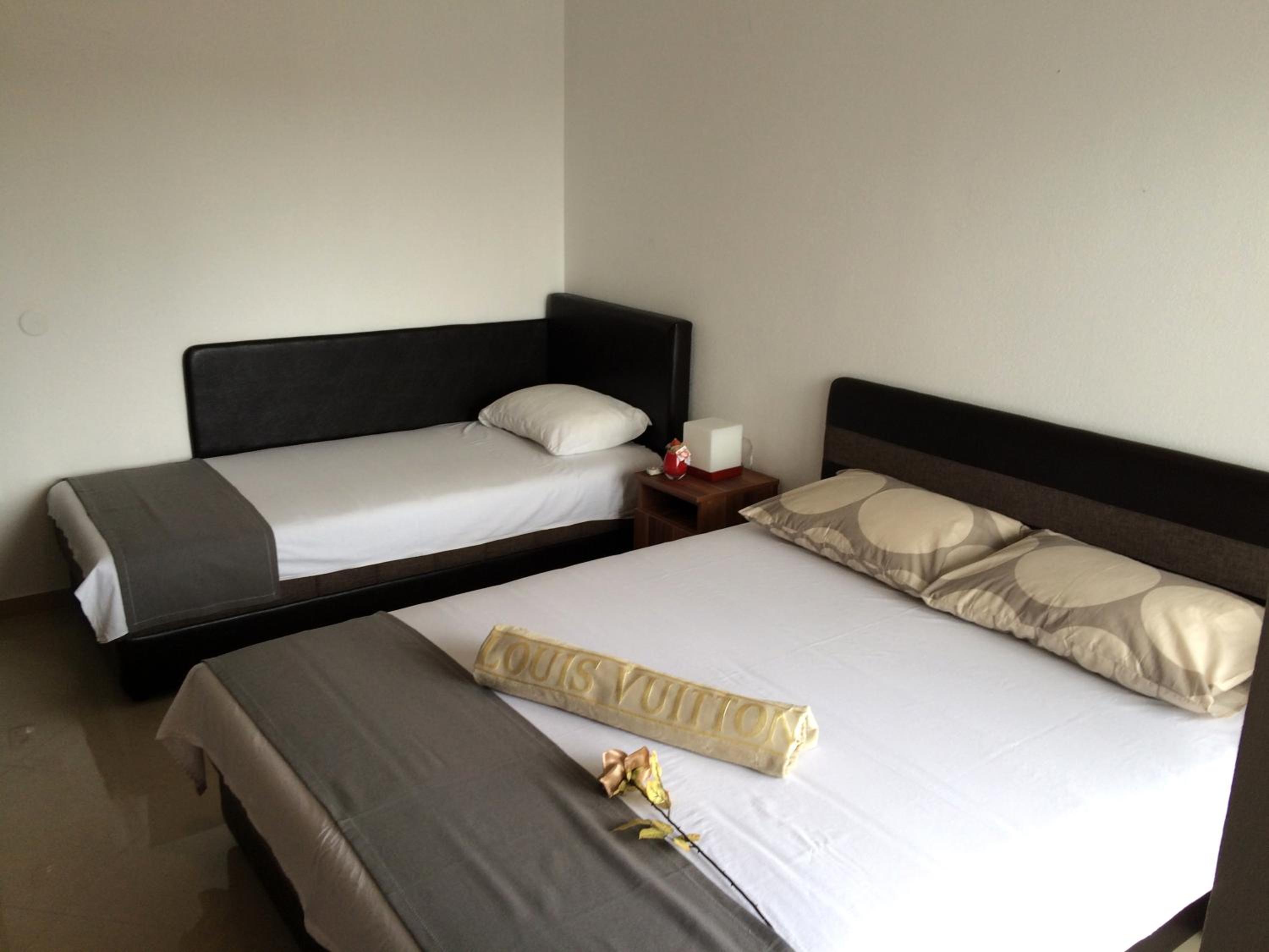 Studio with Terrace (3 Adults) - Photo 8