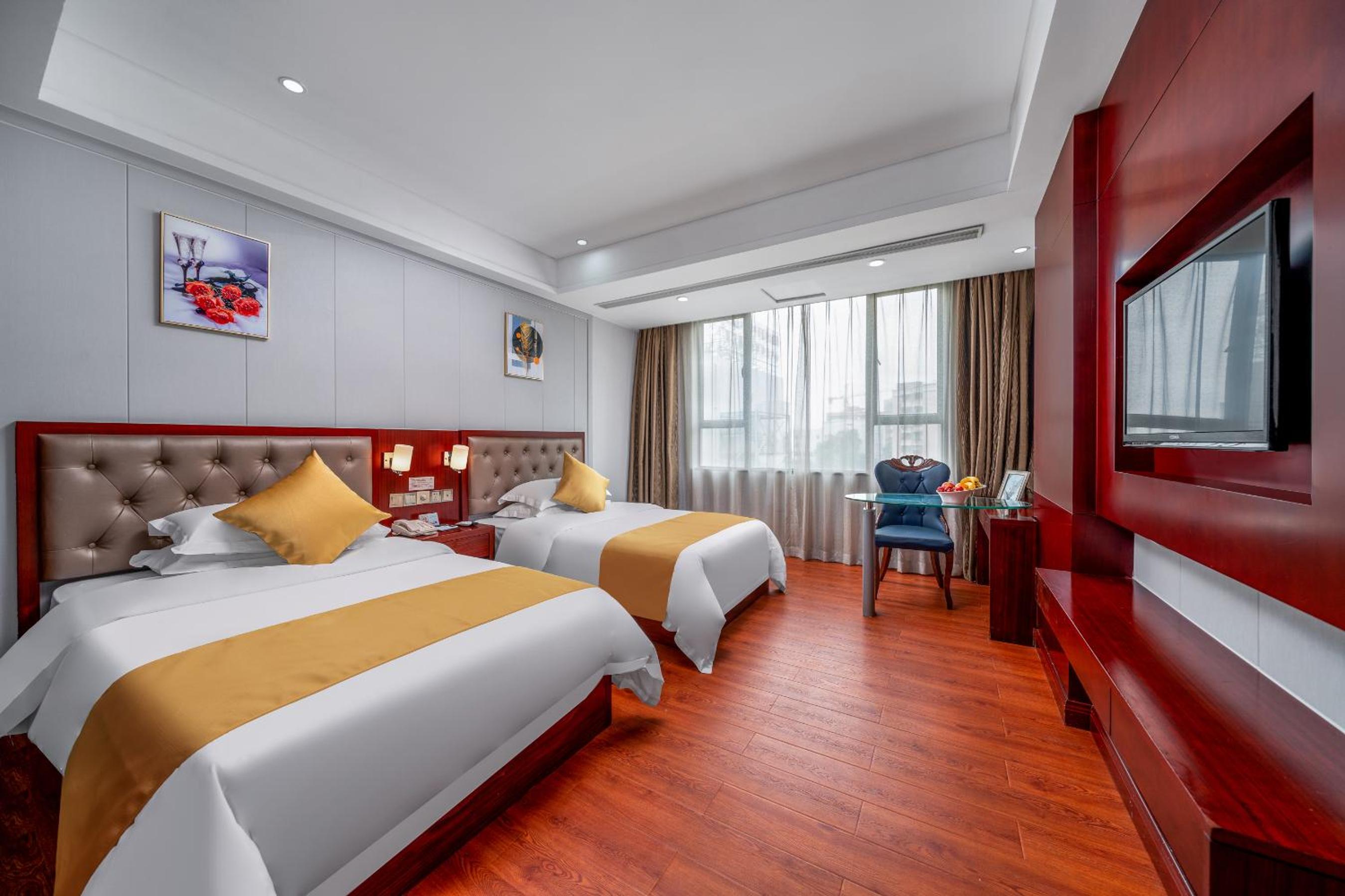 Business Twin Room photo 3