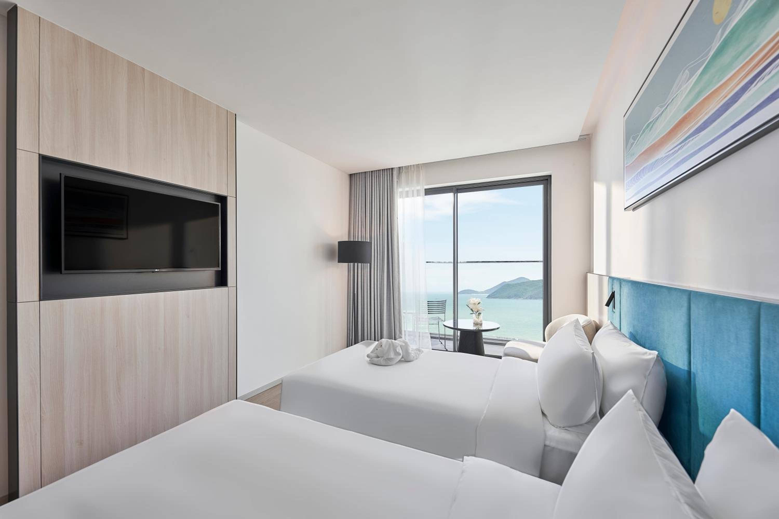 Twin Room with Sea View - Photo 1