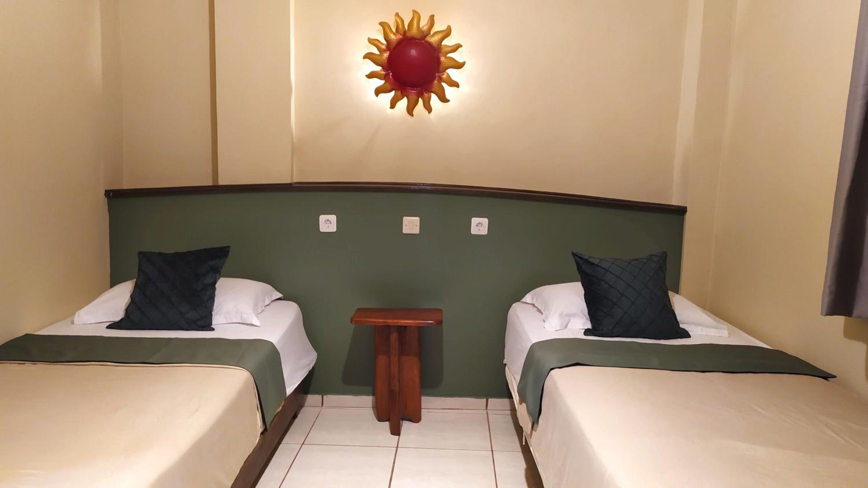 Standard Double or Twin Room - Photo 1