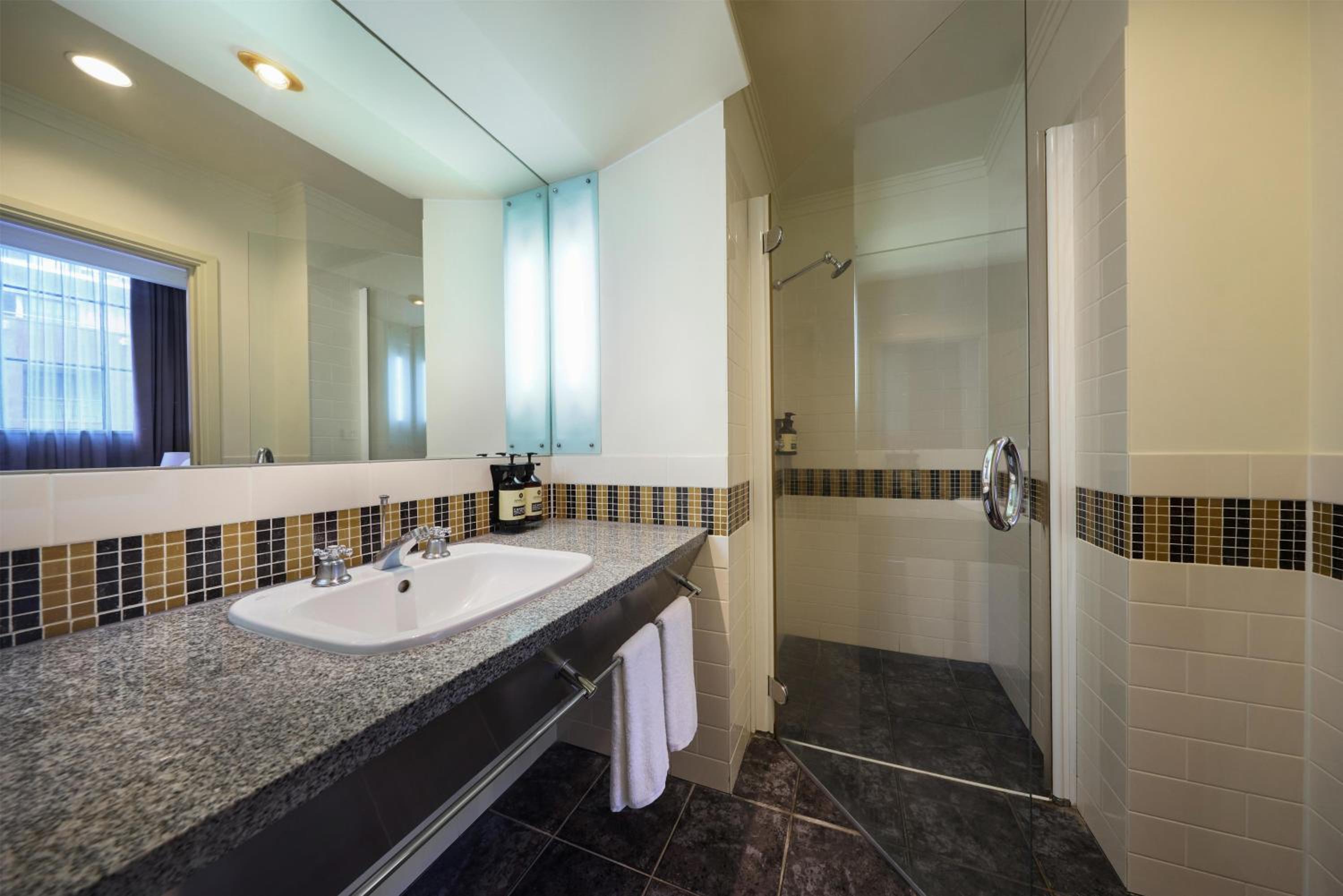 Heritage Executive Suite