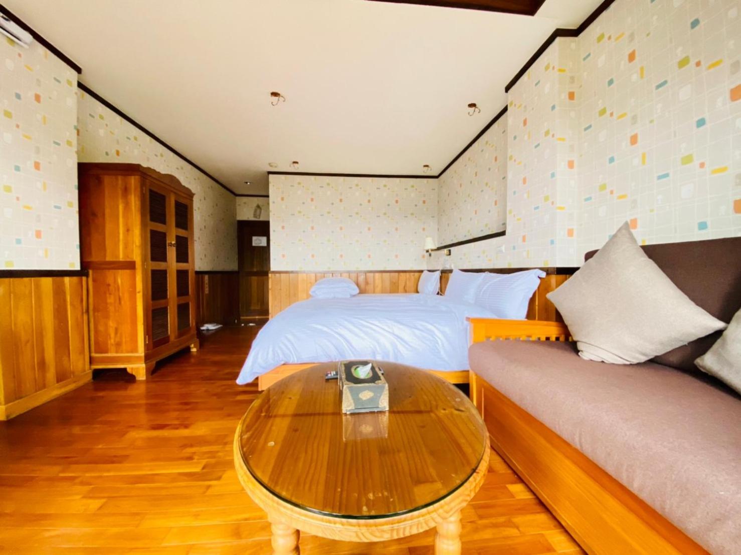 Triple Room with Mountain View photo 2