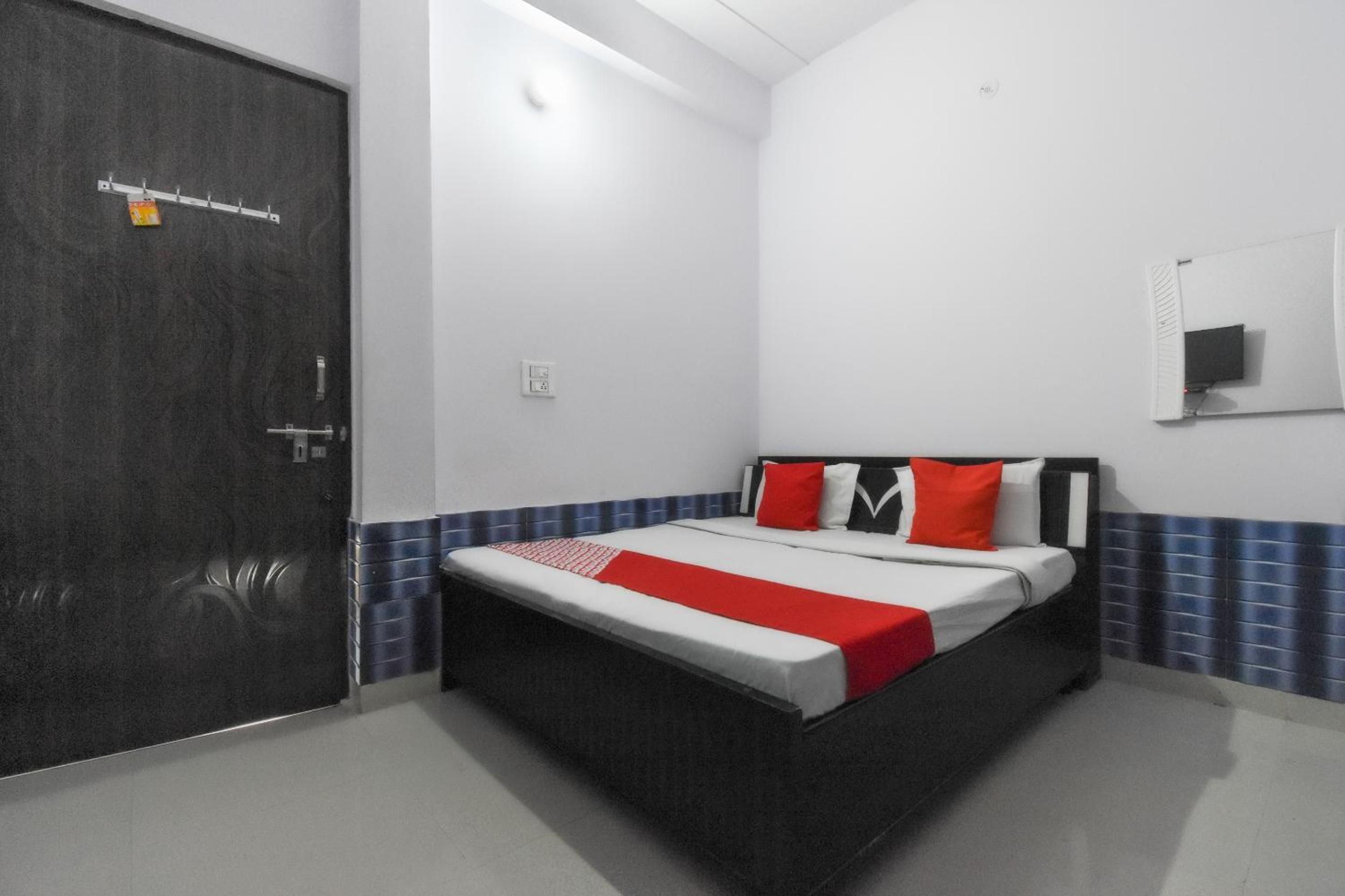 Classic Triple Room photo 1
