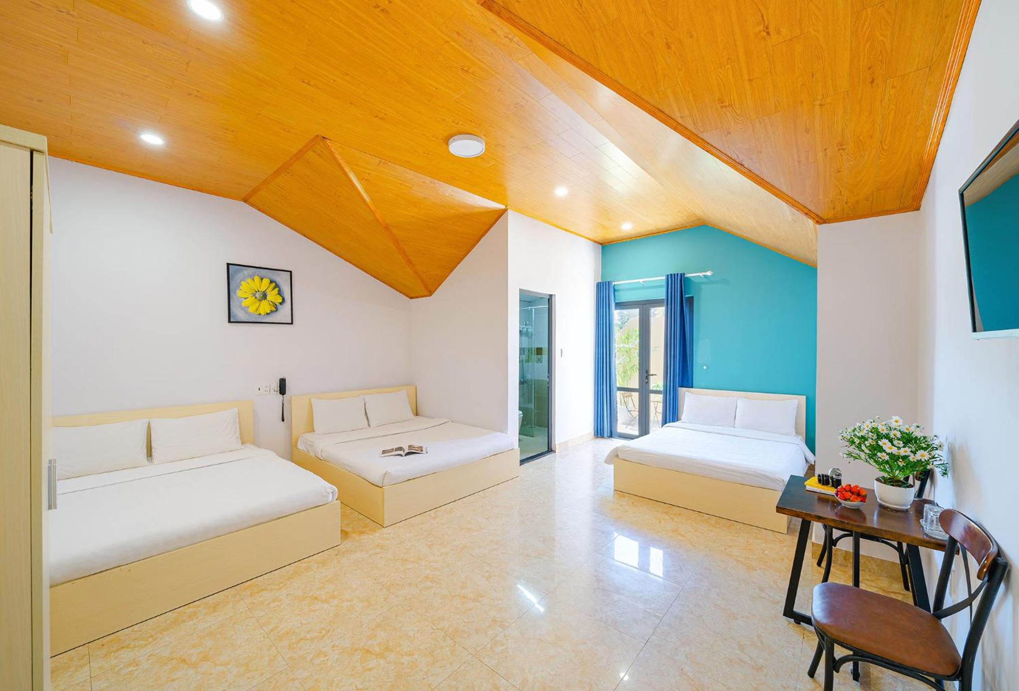 Family Suite With Balcony
